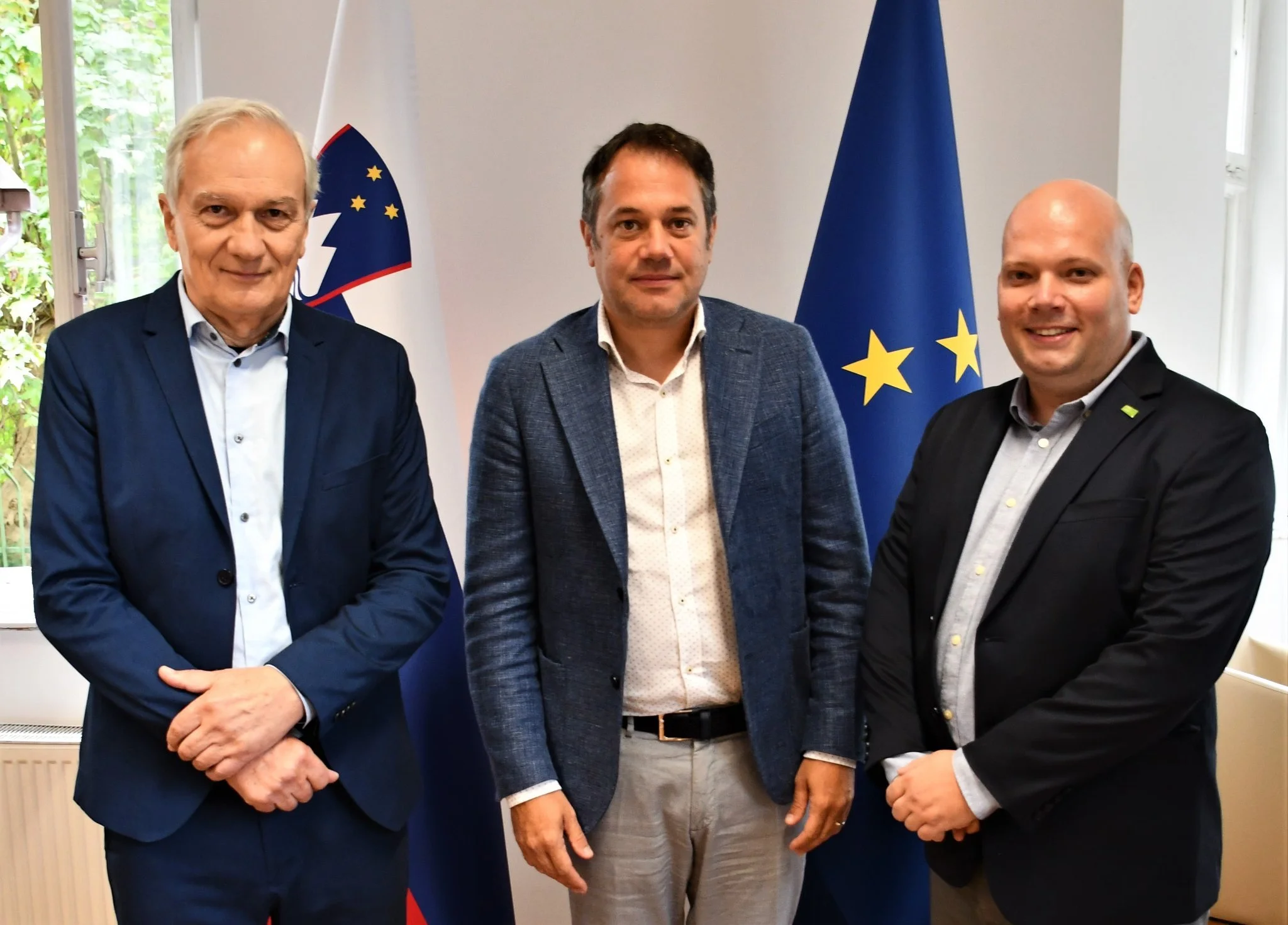 OBISK NA URADU ZA SLOVENCE V ZAMEJSTVU IN PO SVETU