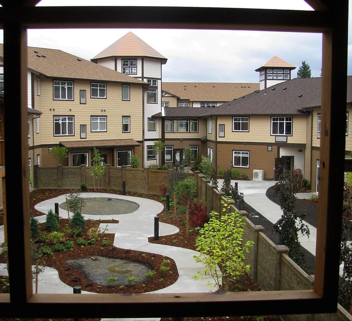 Quail Park Site courtyard frame 2.jpg