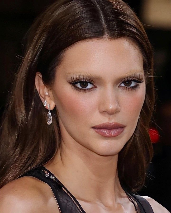 Bleached Brows