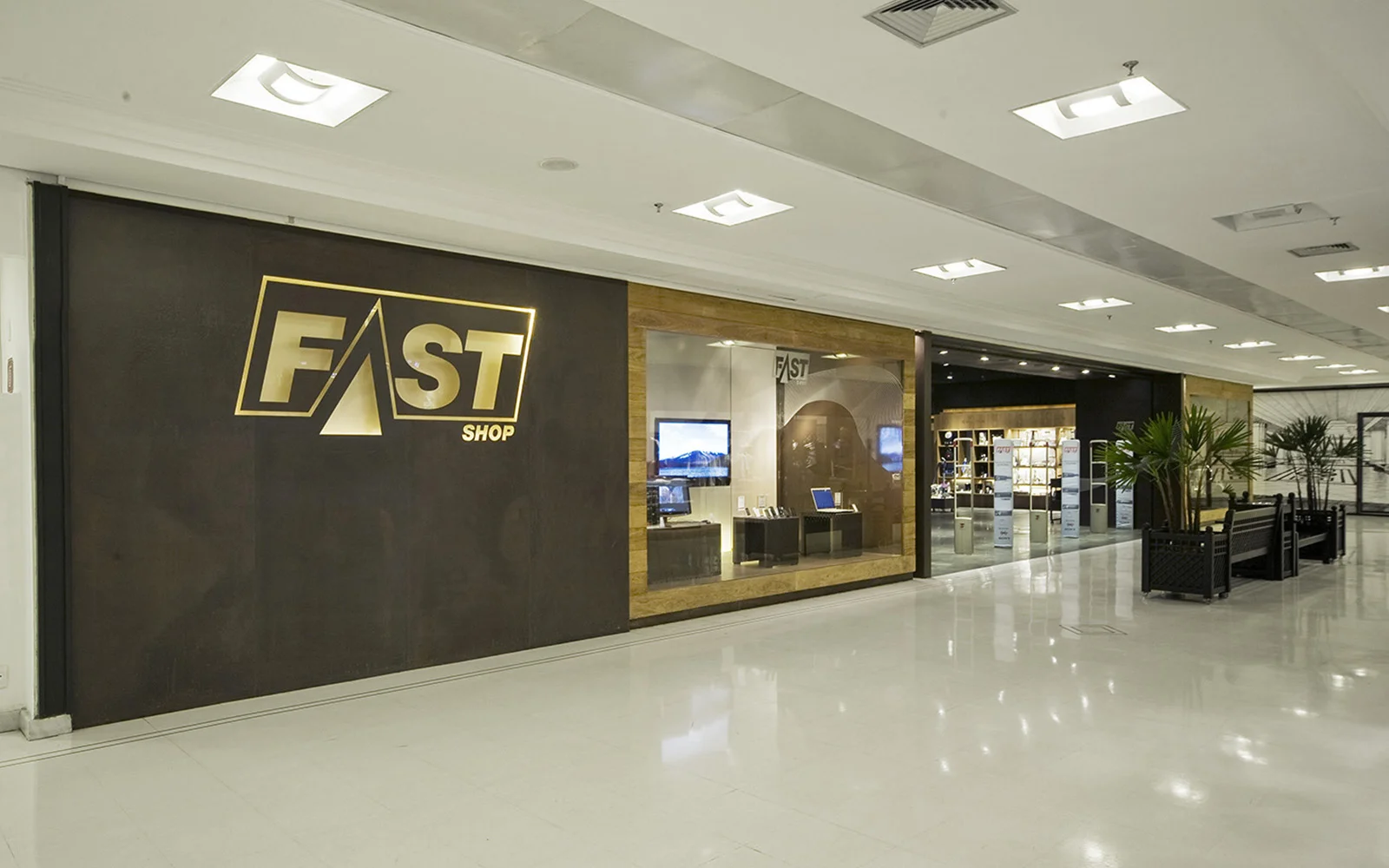 fast patio paulista 3 copy.jpg
