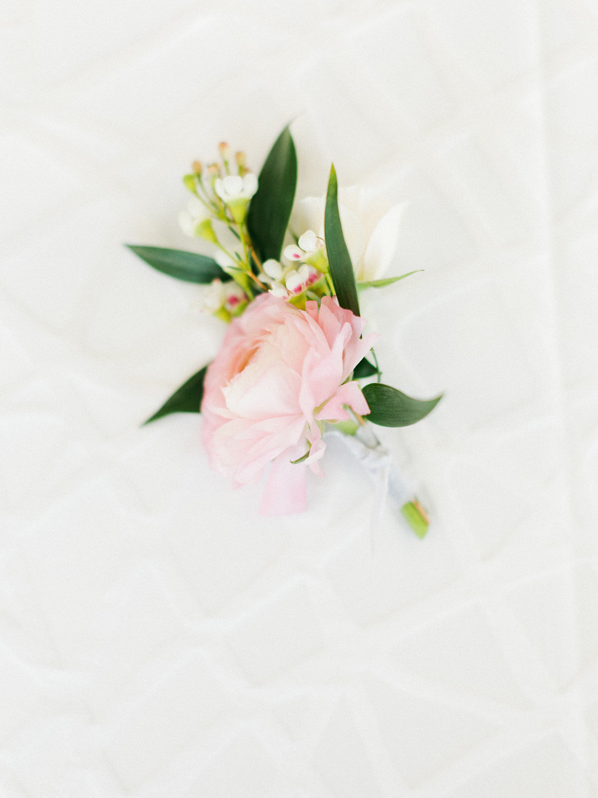 The Carrie || Boutonniere