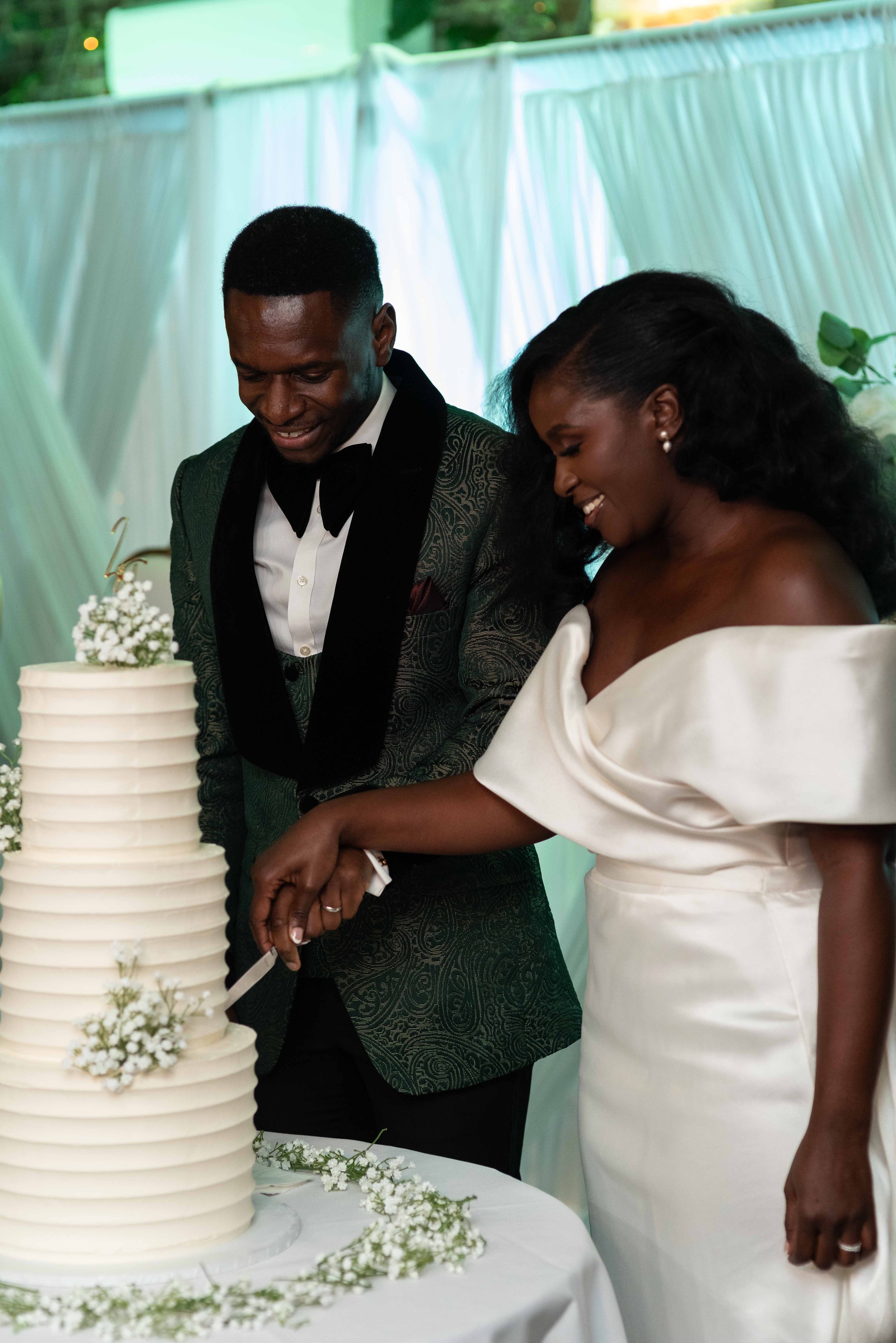 20241104_Zamu & Tolu White-149.jpg