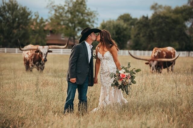 I just finished up Courtney and Eric's wedding gallery! This was one of those weddings that I didn't want to finish editing because I was having too much fun!⁠
.⁠
.⁠
.⁠
.⁠
.⁠
.⁠
.⁠
.⁠
.⁠
.⁠
.⁠
.⁠
#WesternEngagement #Western #Engagement #EngagementPho