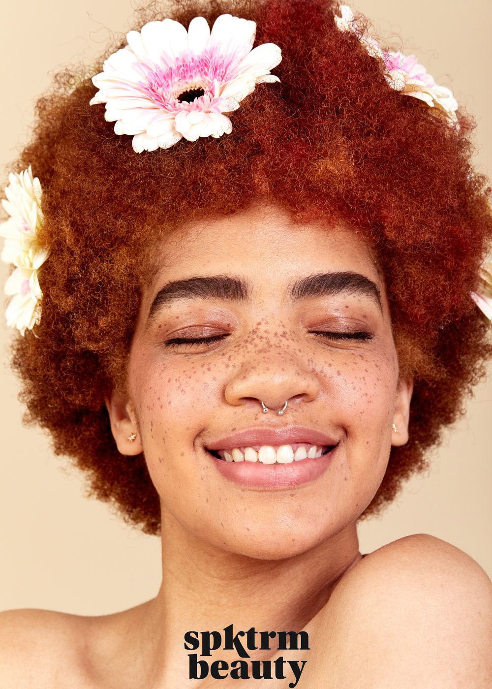 190411_Drucker_Spktrm_Beauty_Spring2019_Shot6_Lucy_Mateo_0974_LARGE_FINAL+copia.jpg