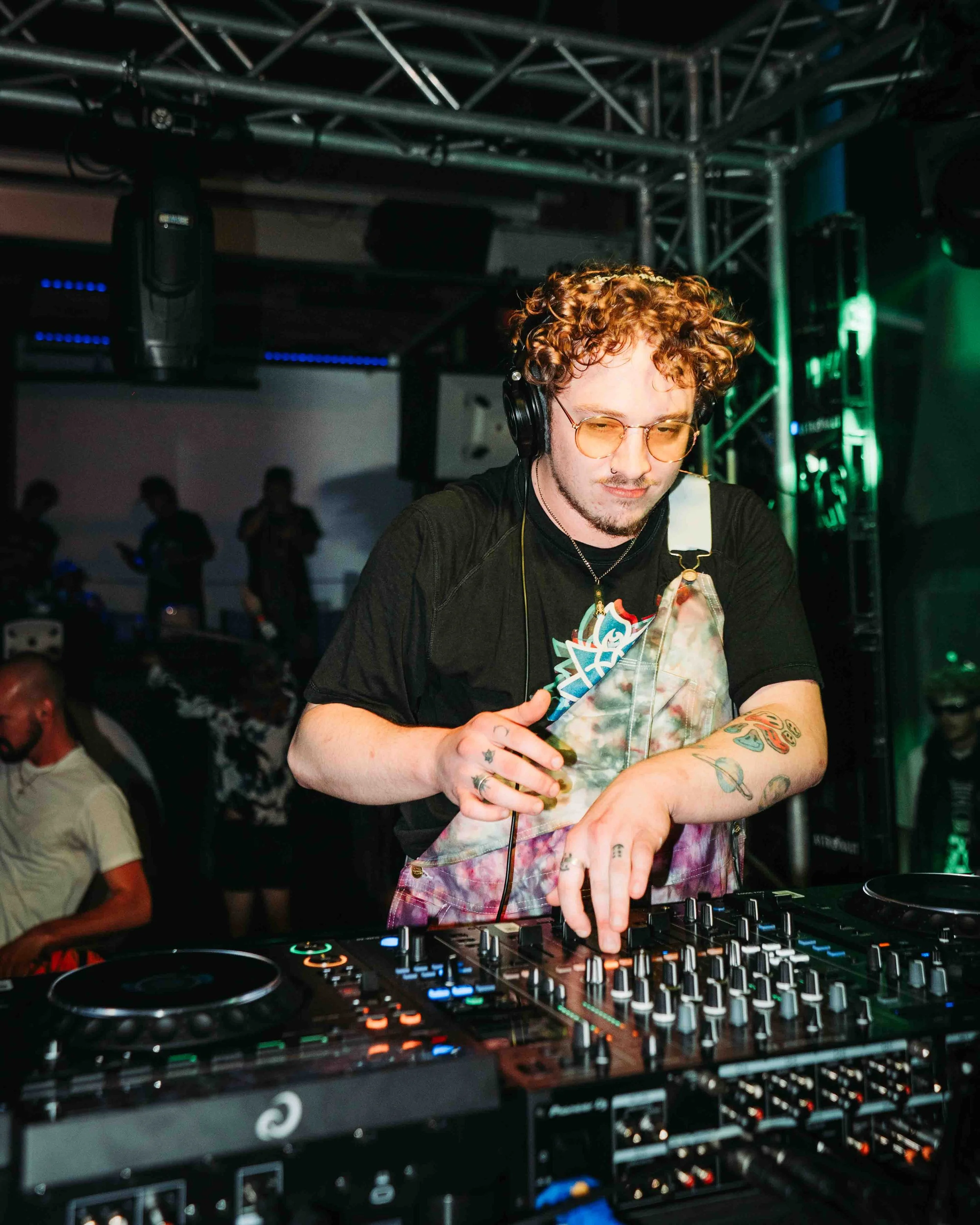 dannyteemedia-7300158.JPG