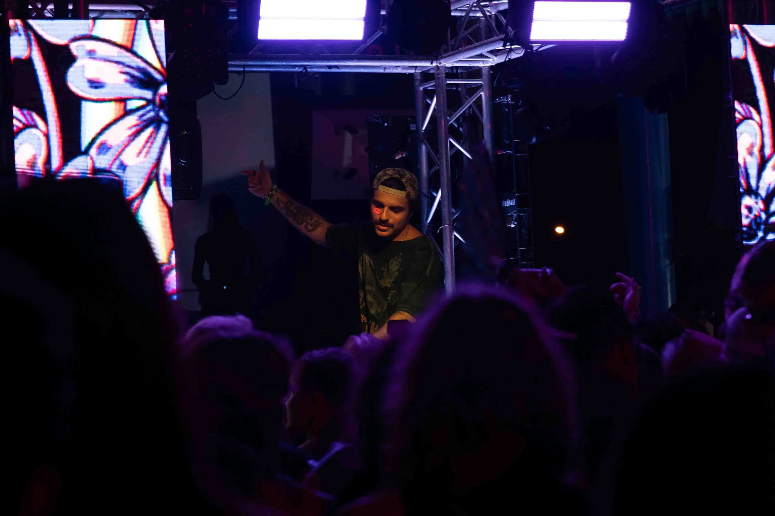 dannyteemedia-7301122.JPG
