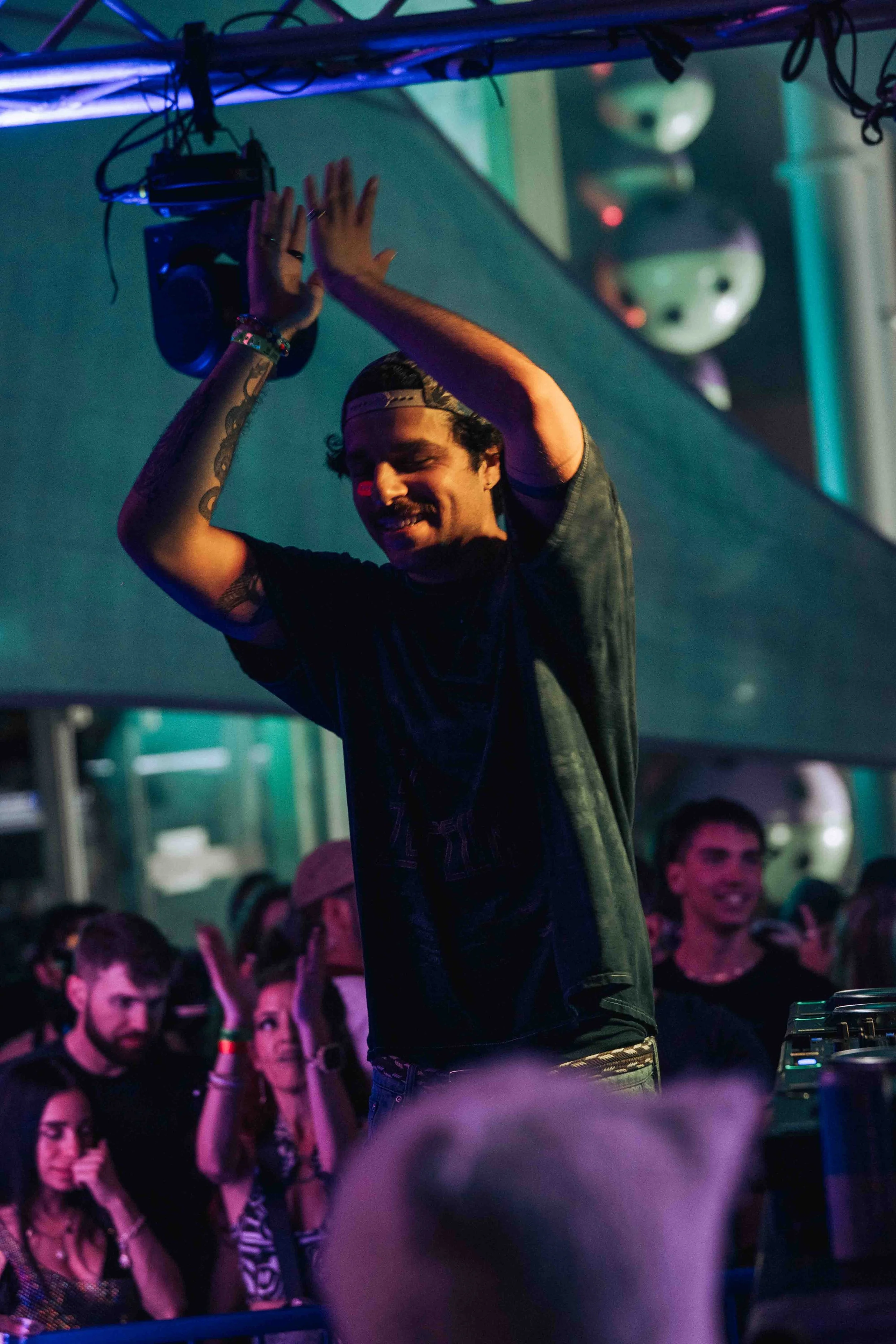 dannyteemedia-7301234.JPG