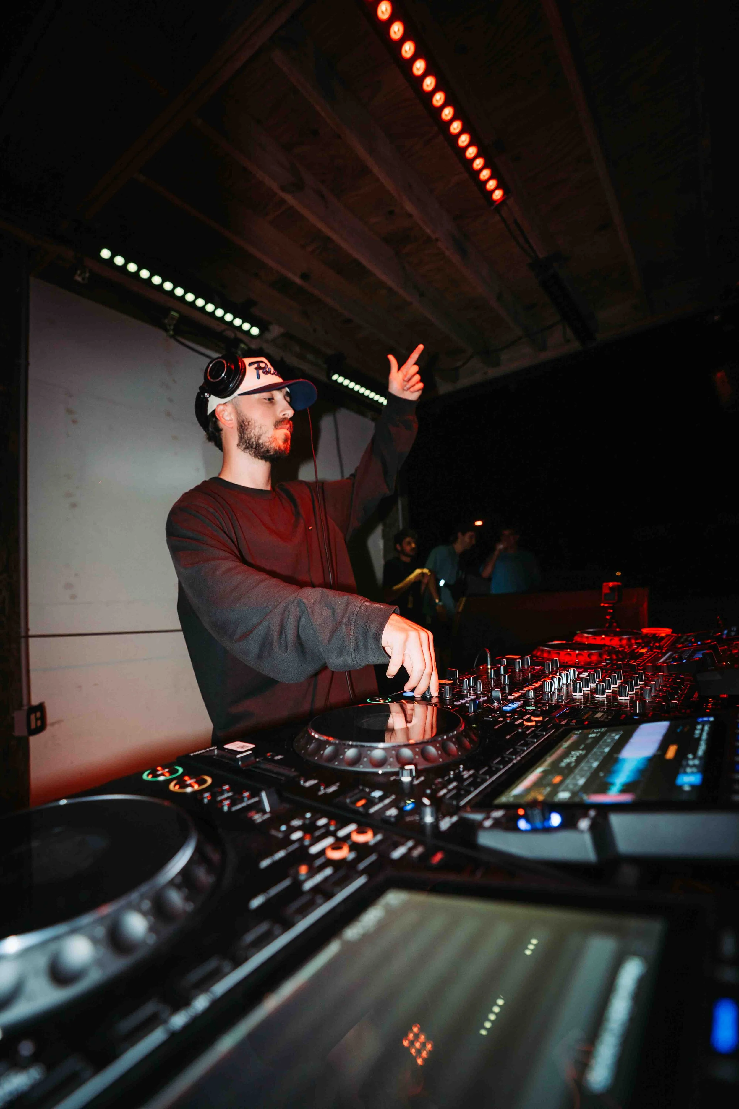 dannyteemedia-7304575.JPG