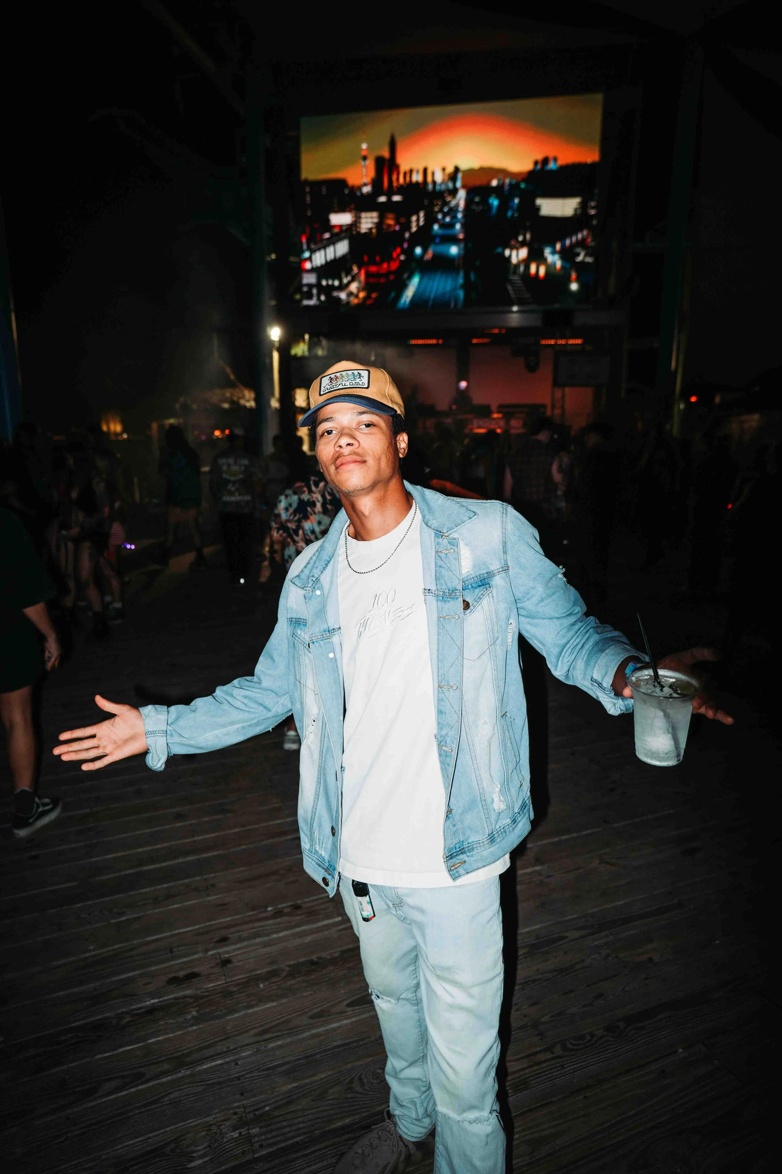 dannyteemedia-7304475.JPG