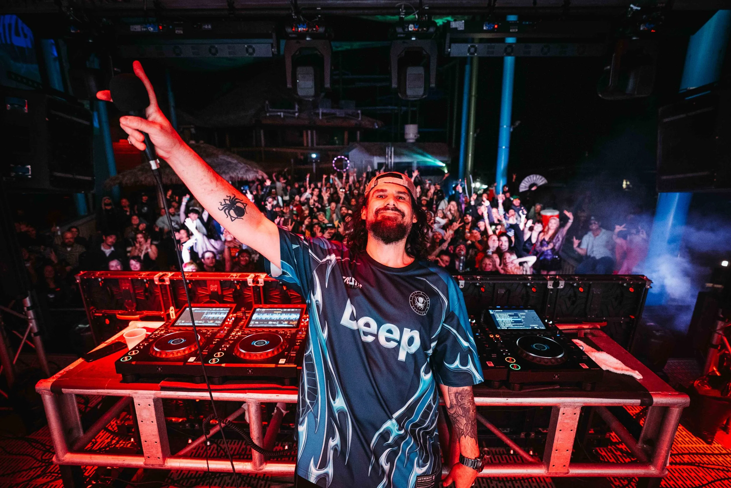 dannyteemedia-7308124.JPG
