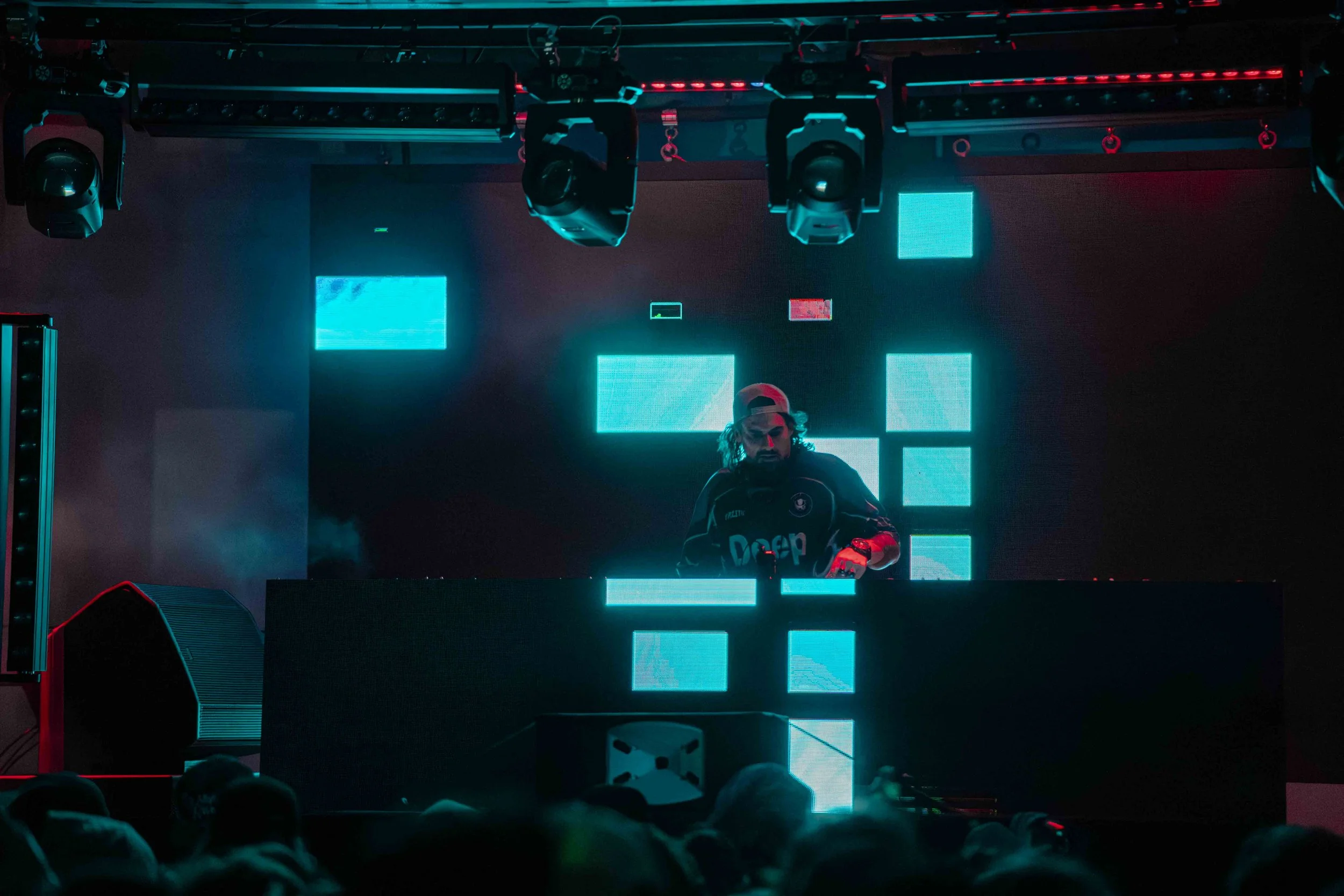 dannyteemedia-7307582.JPG