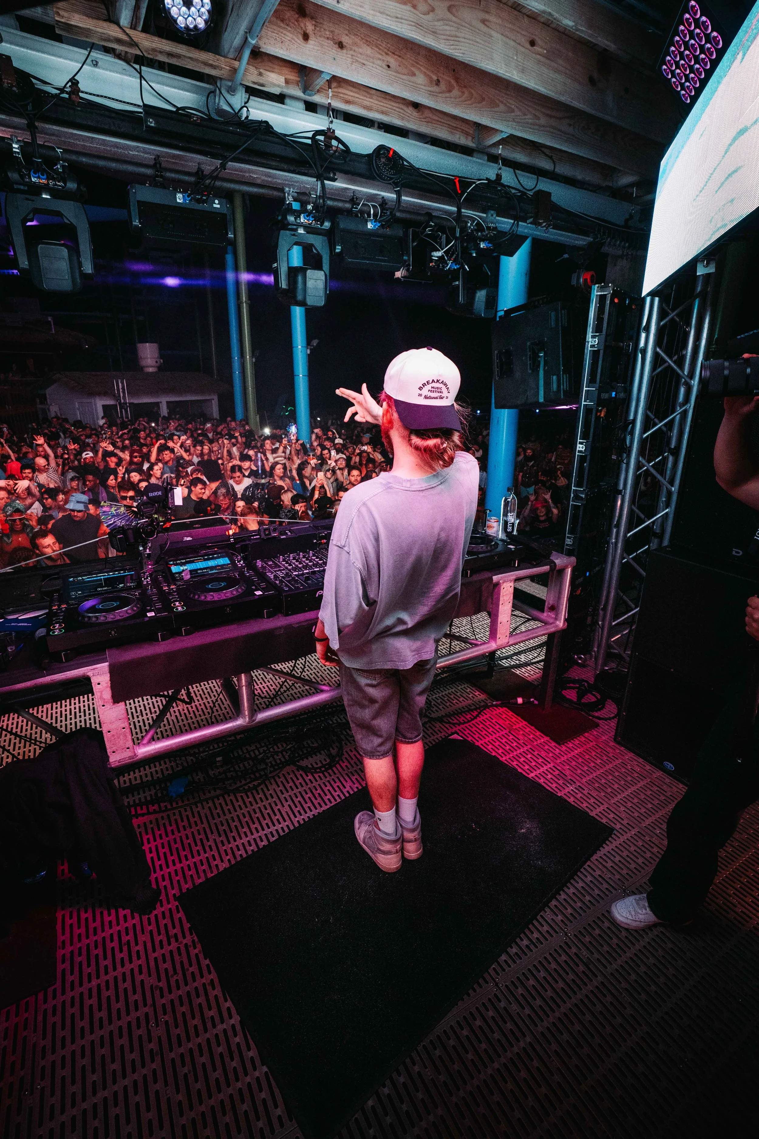 dannyteemedia-7309601.JPG