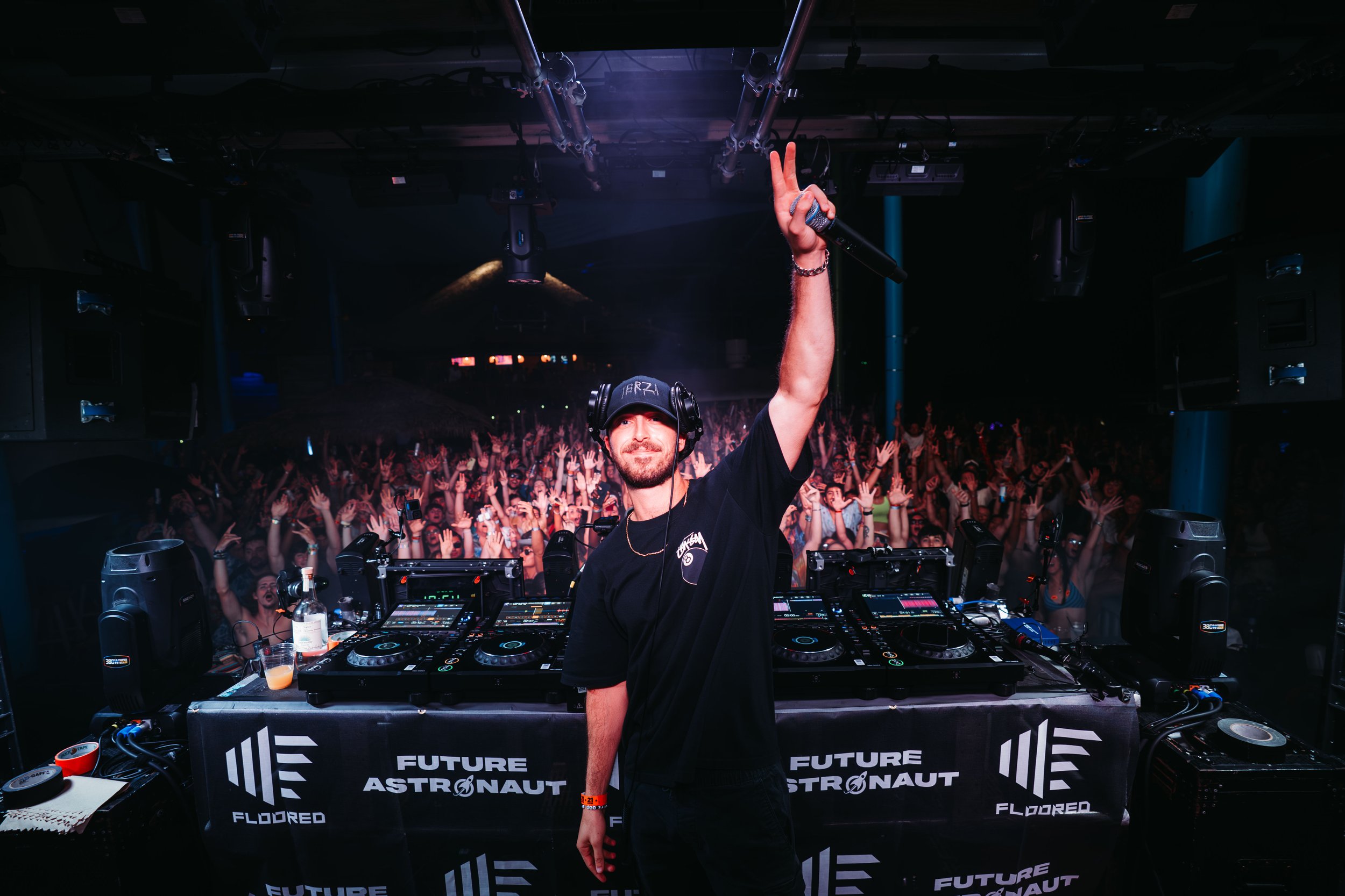 dannyteemedia-7301140.JPG