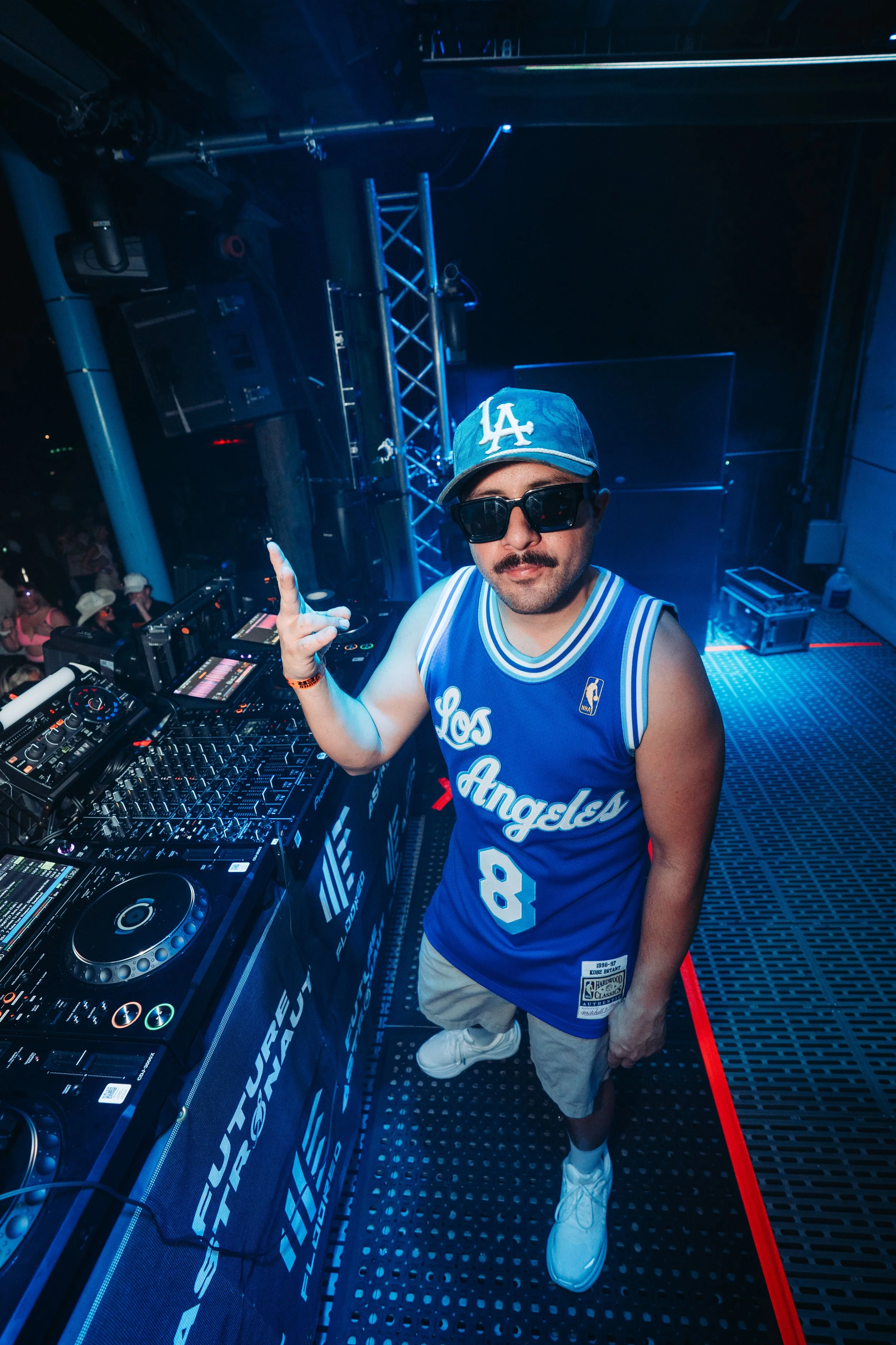 dannyteemedia-7300857.JPG