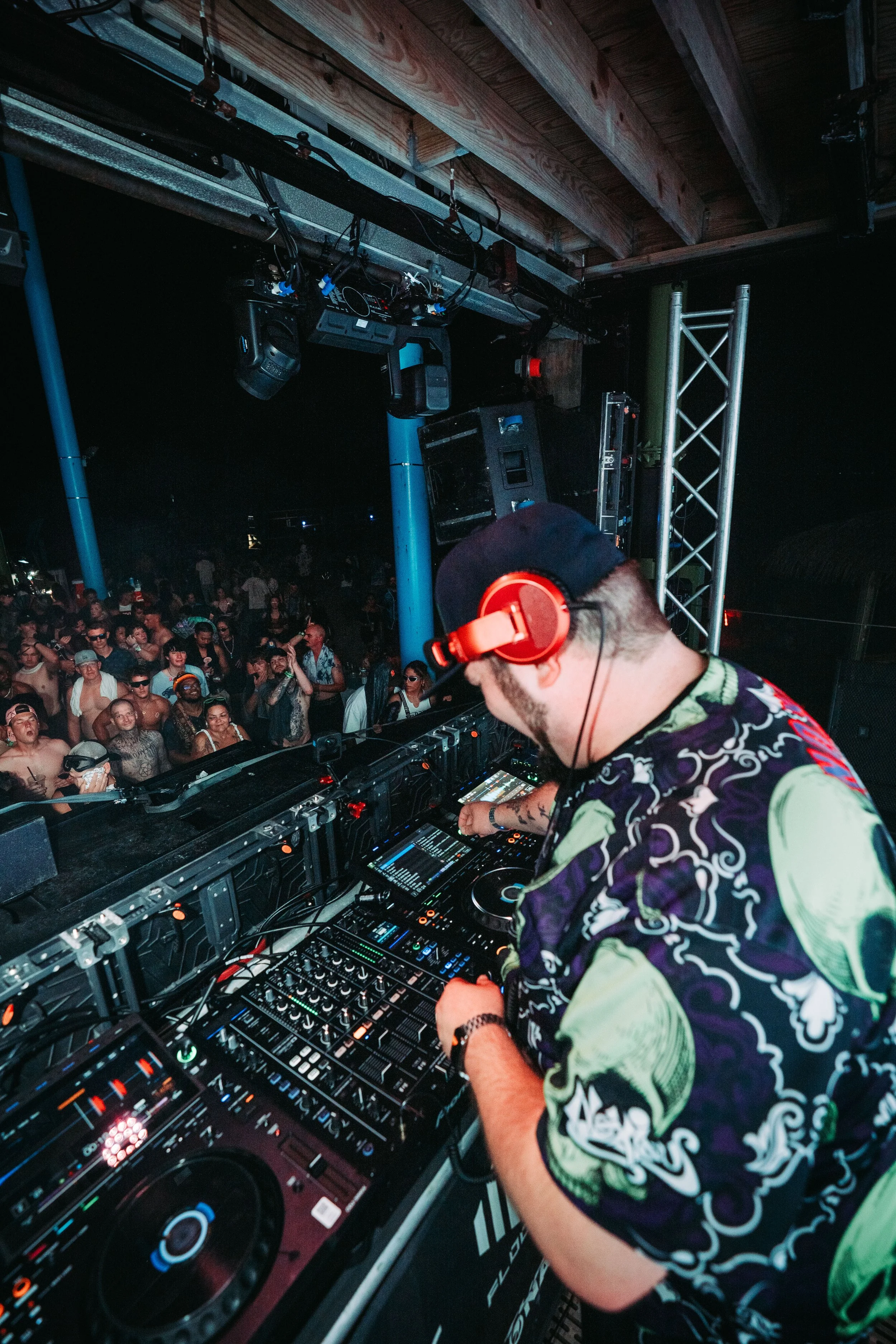 dannyteemedia-7303851.JPG