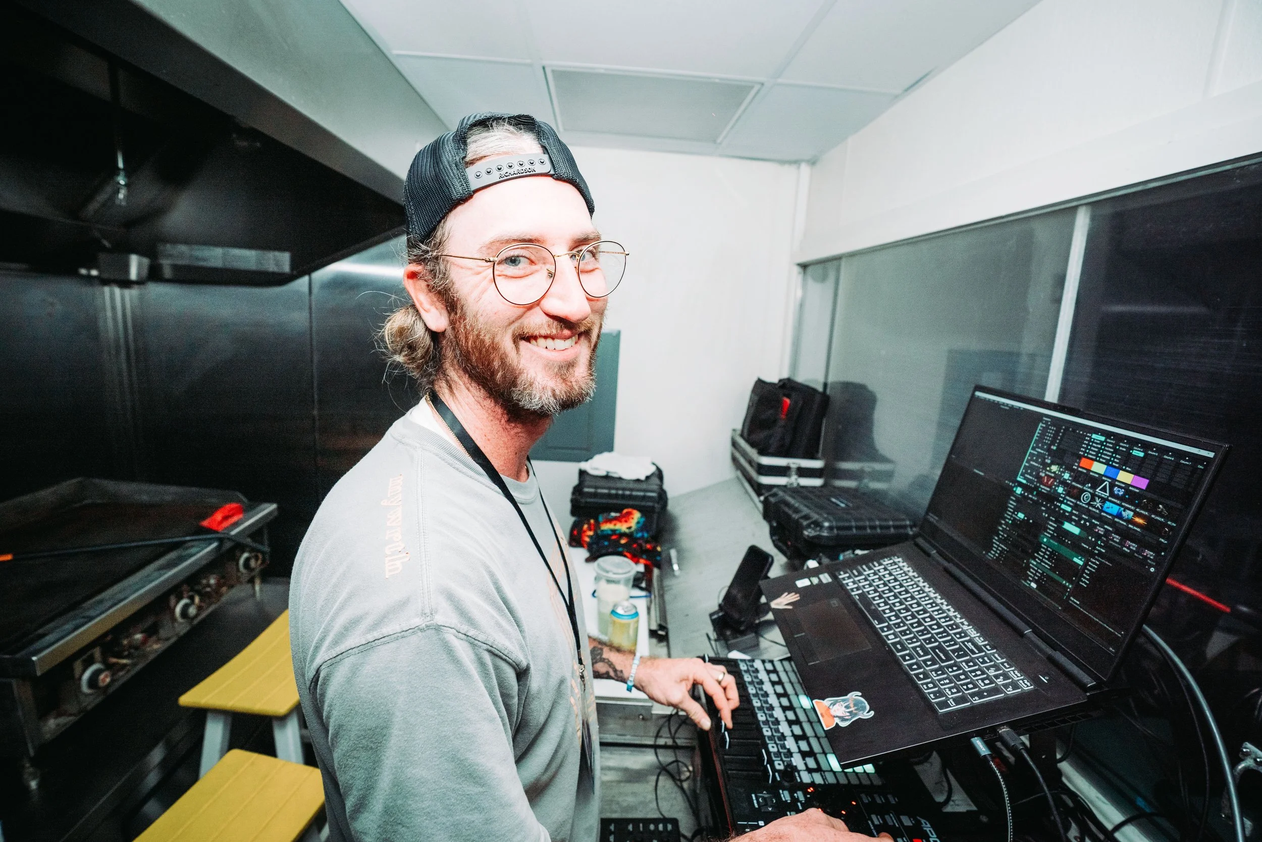 dannyteemedia-7303802.JPG