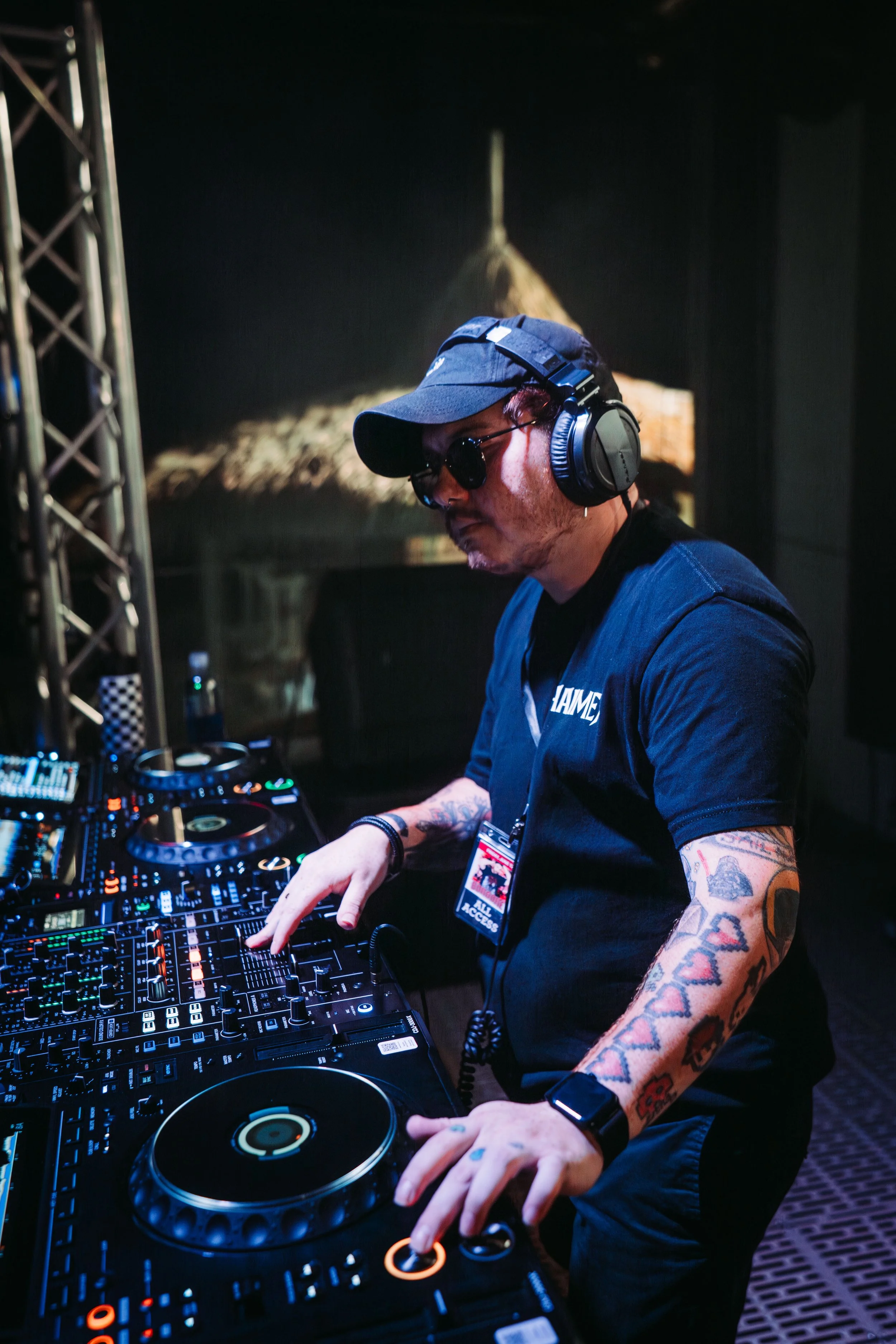 dannyteemedia-7303451.JPG