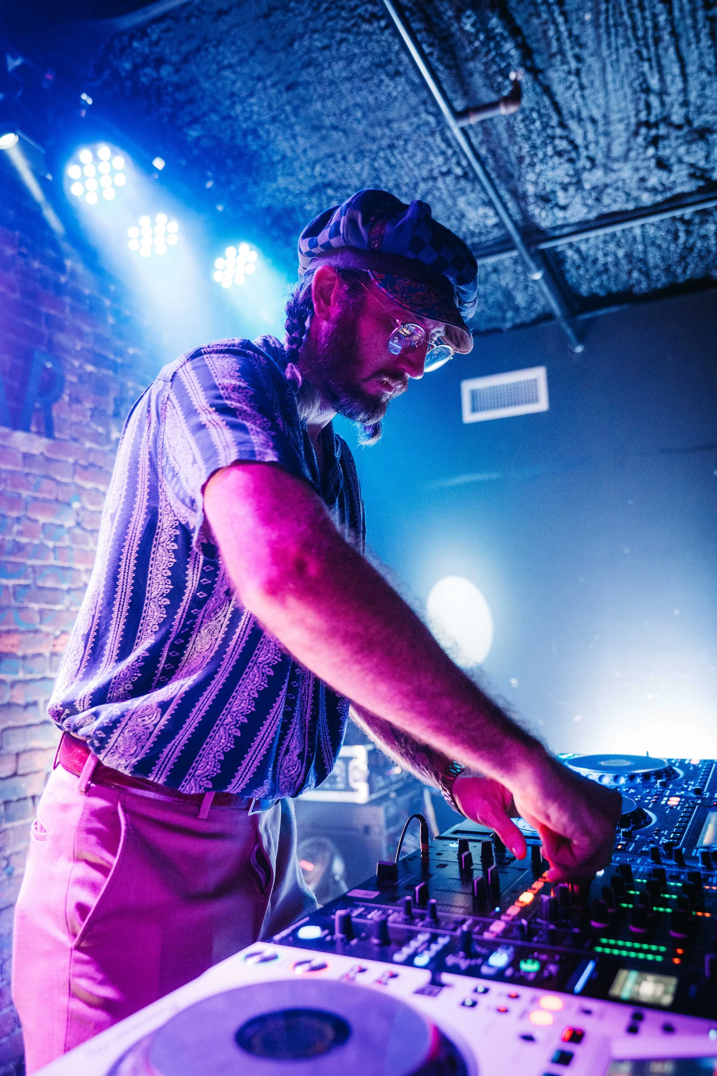 dannyteemedia-7305870.JPG