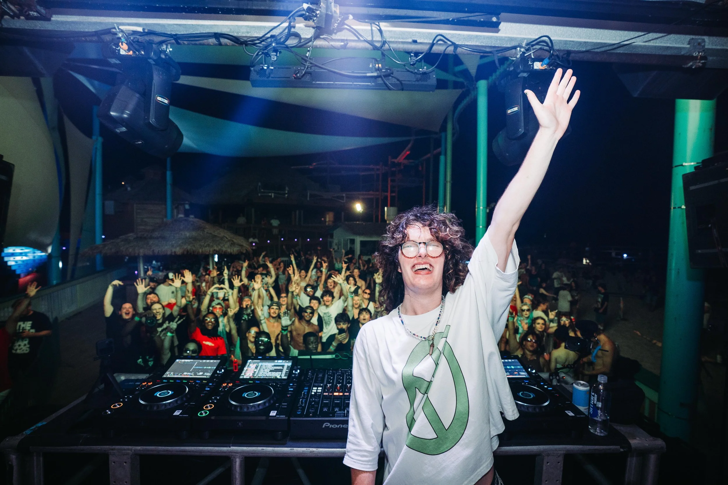 dannyteemedia-7308202.JPG