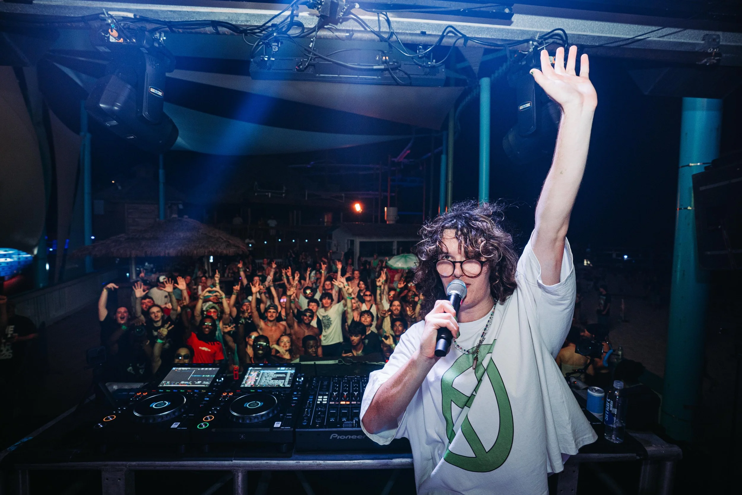 dannyteemedia-7308194.JPG