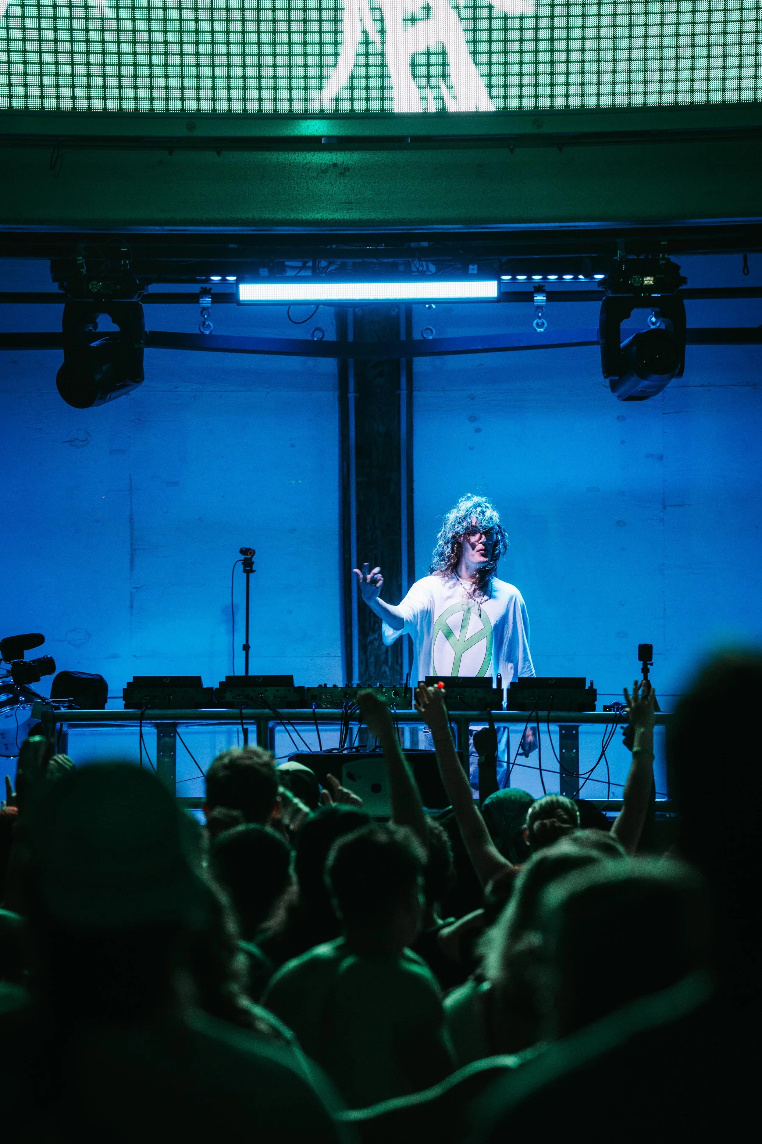 dannyteemedia-7308055.JPG