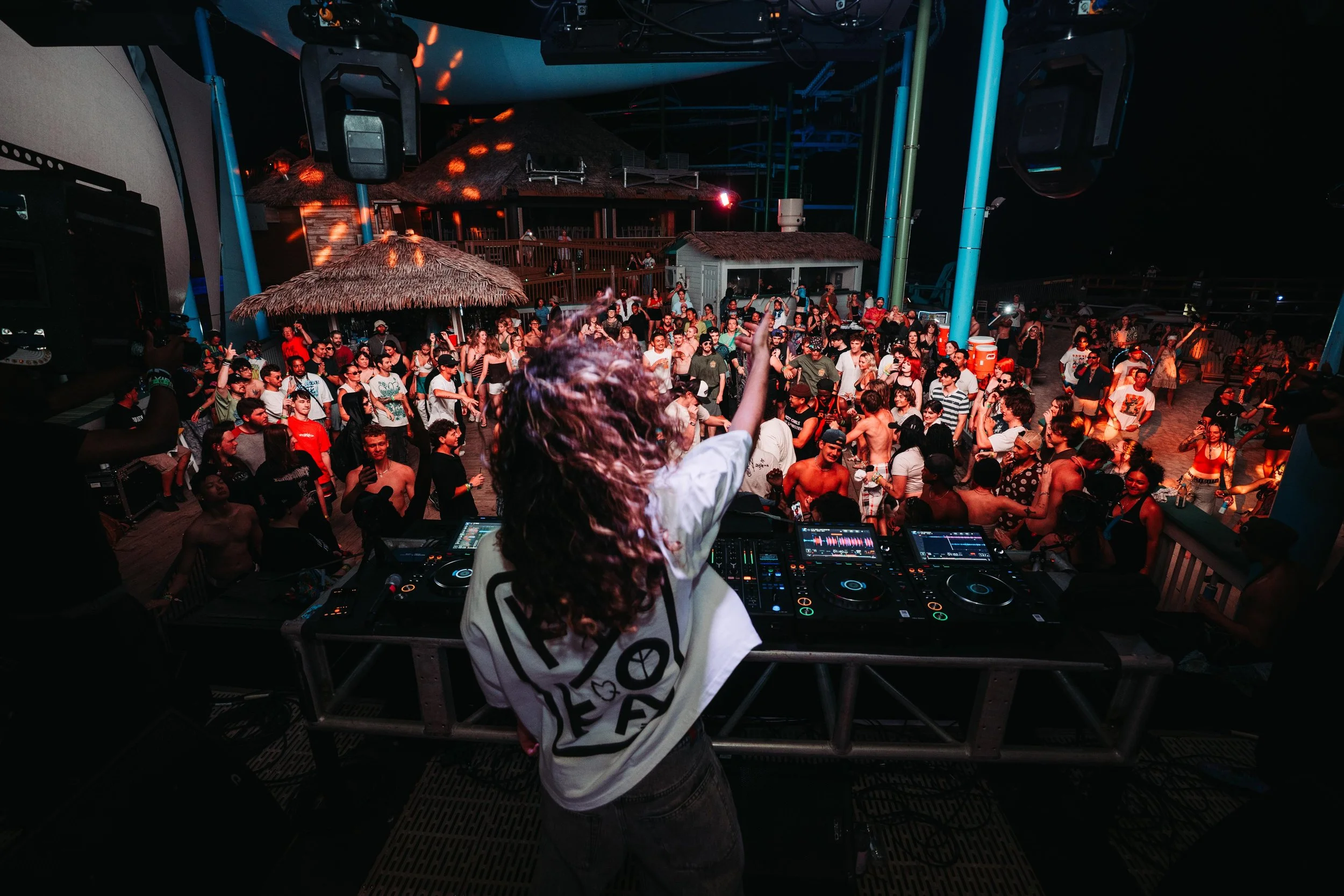 dannyteemedia-7307726.JPG