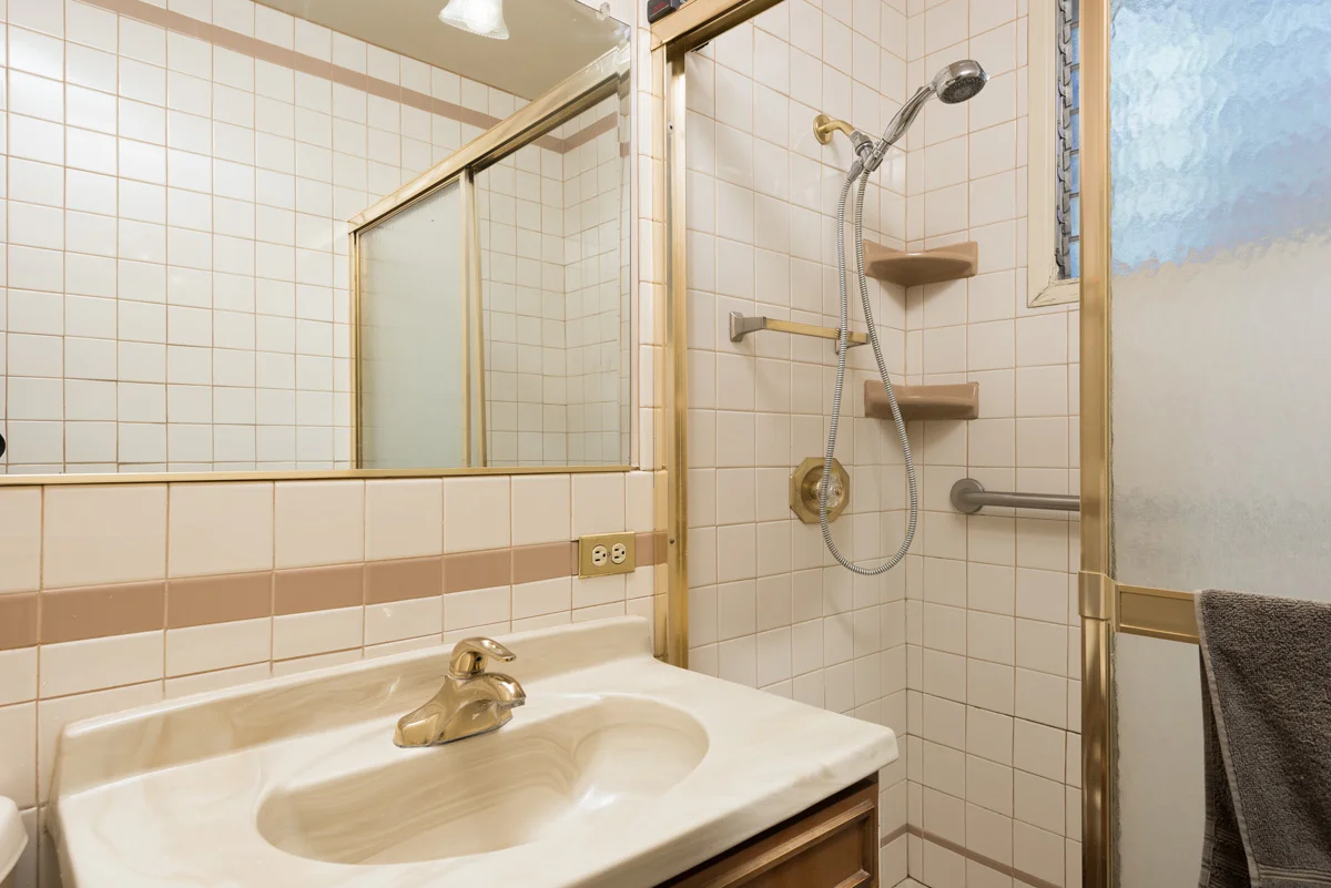5012 Halifax Rd 107.jpg