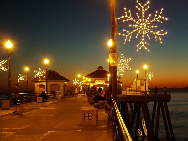 Snowflakes-on-Pier.jpg