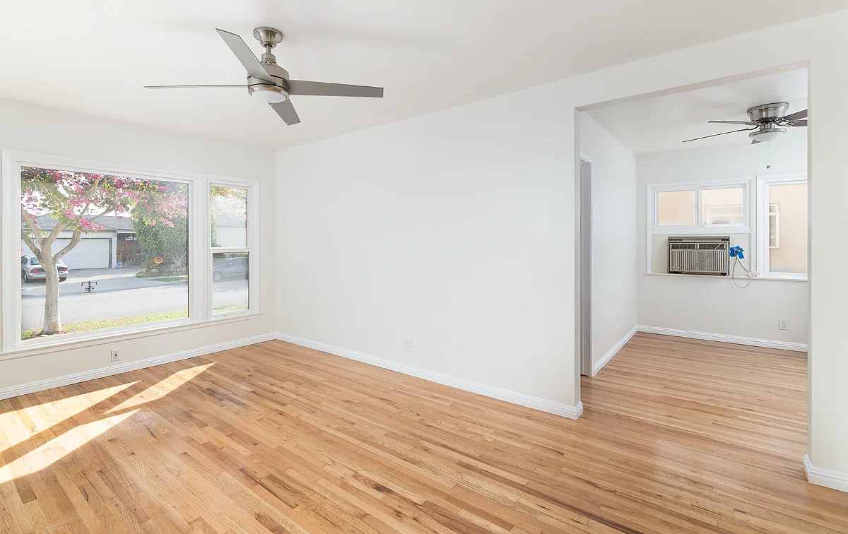 5413 Dunrobin Ave_0010.jpg