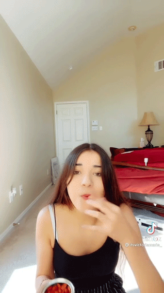 ReactionGIF_3.gif