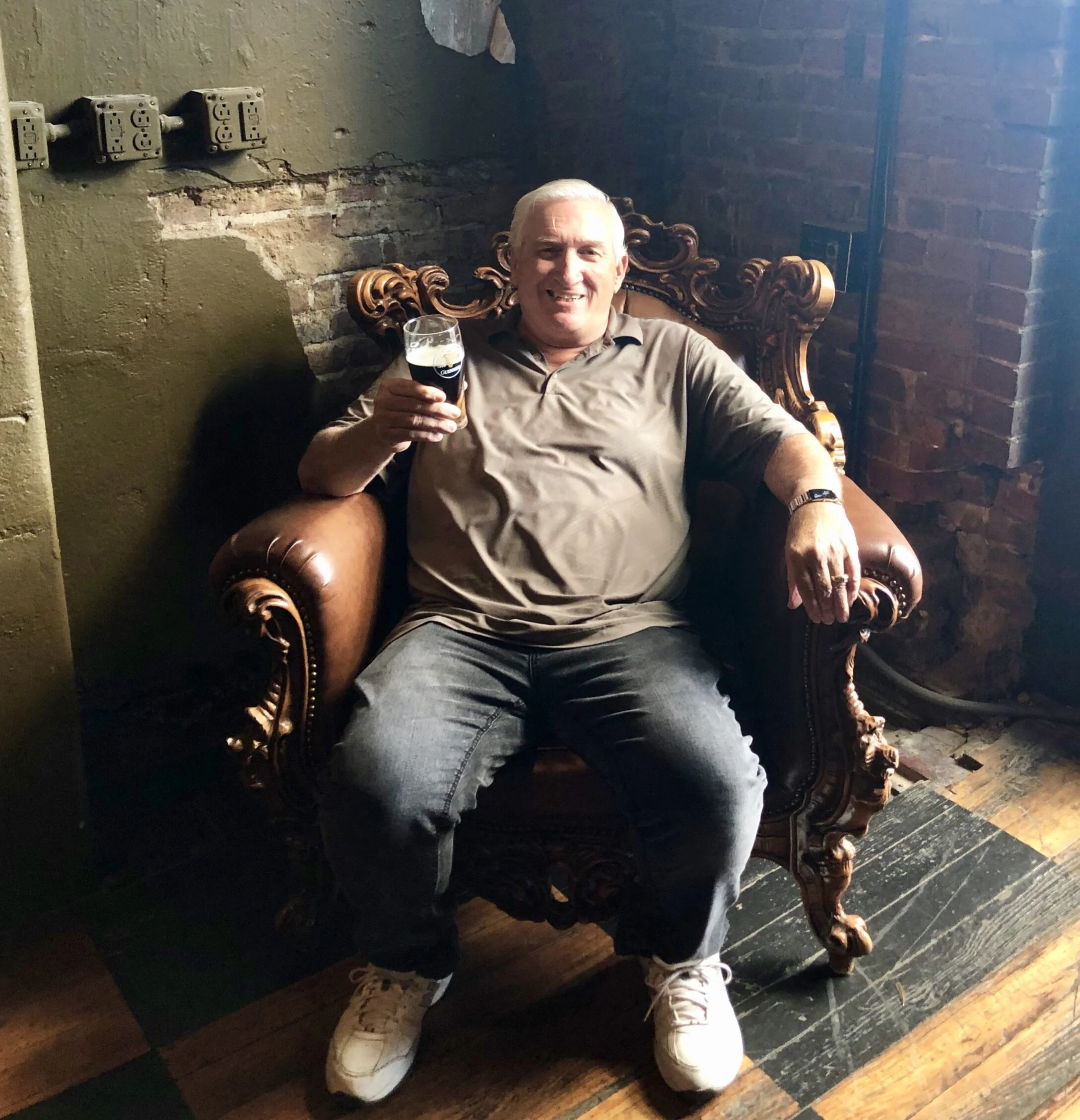 JimboThe King and Master Consultant. You can probably find me at a Winery or enjoying time in Lake Arrowhead or in Italy, leave a message… ;)