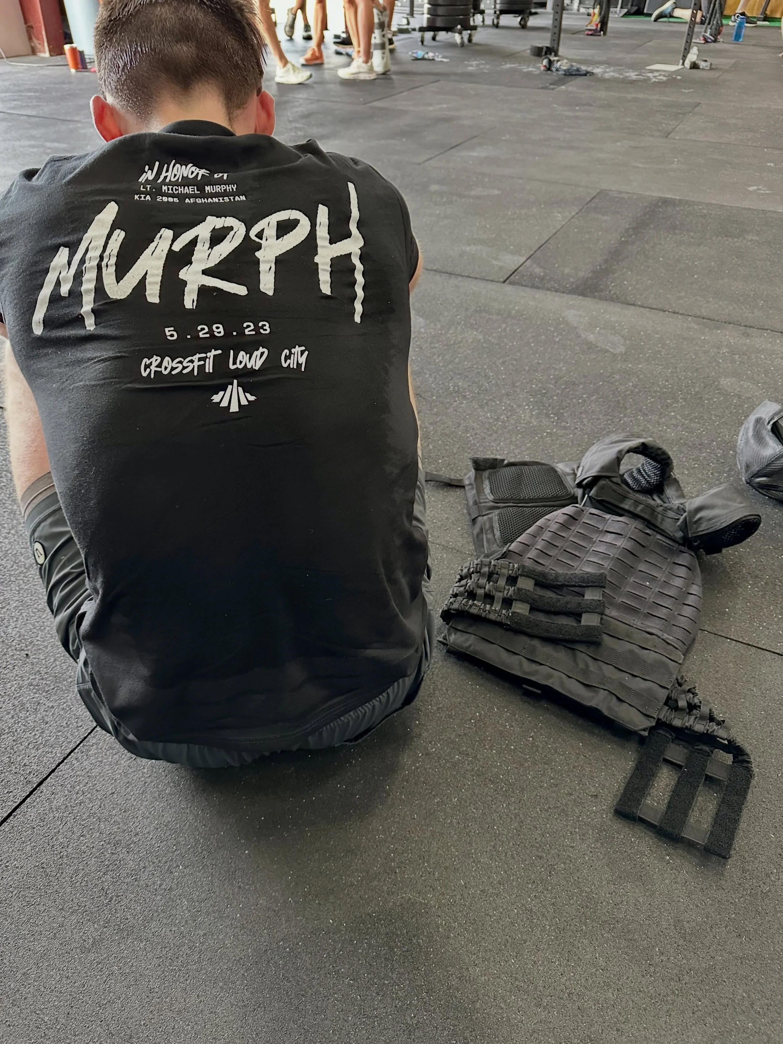 Honoring the fallen, one rep at a time🇺🇸❤️

Murph is more than just a workout &mdash; it&rsquo;s a chance to come together as a community, push ourselves with purpose, and remember the heroes who made the ultimate sacrifice🇺🇸

We&rsquo;ll be runn
