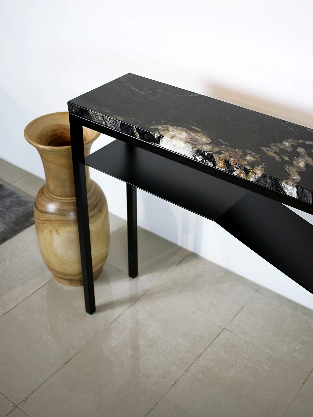 Console_XX-03.jpg