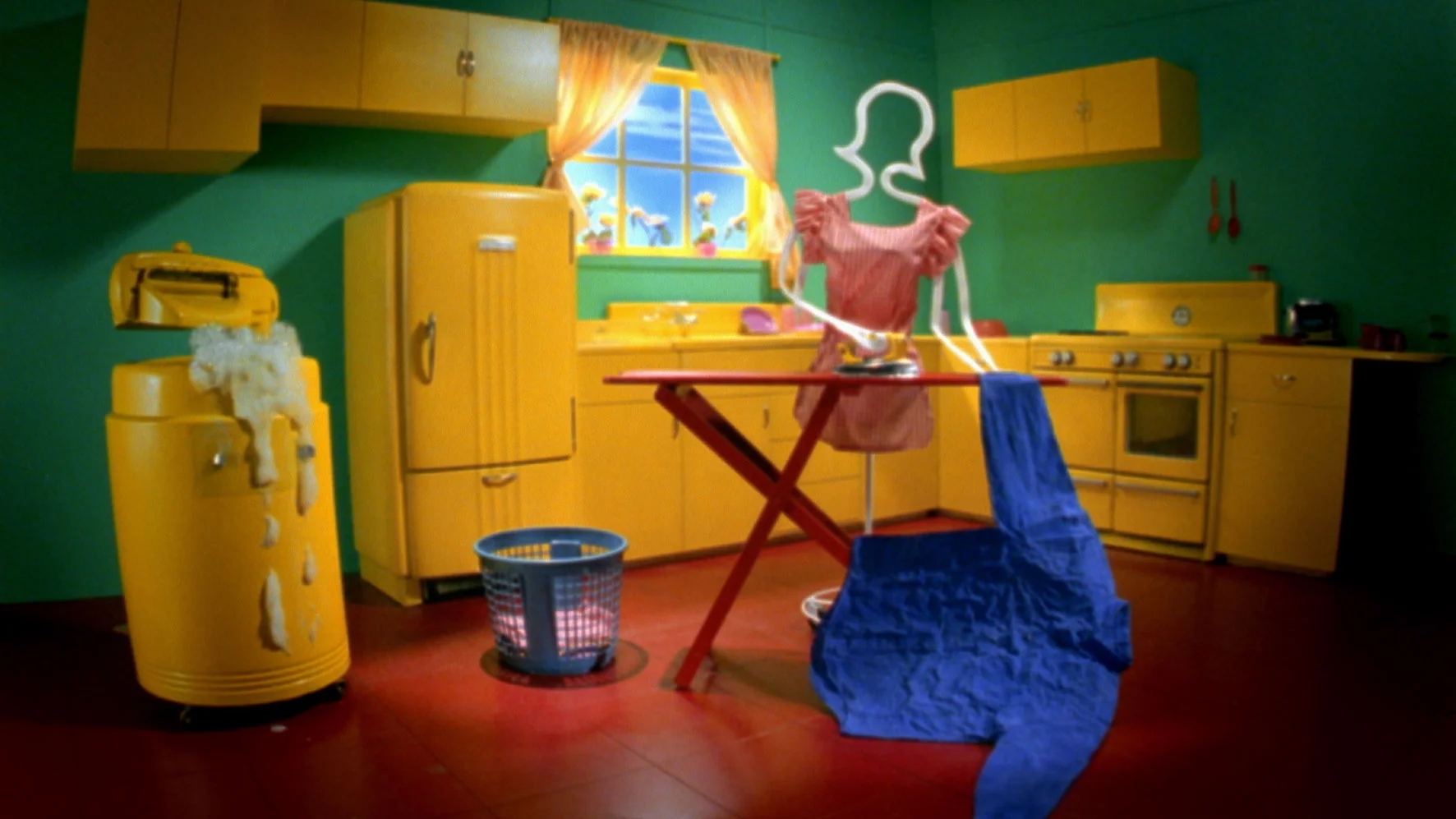 Still from Síndrome de Línea Blanca, Lourdes Villagómez Oviedo (2007).