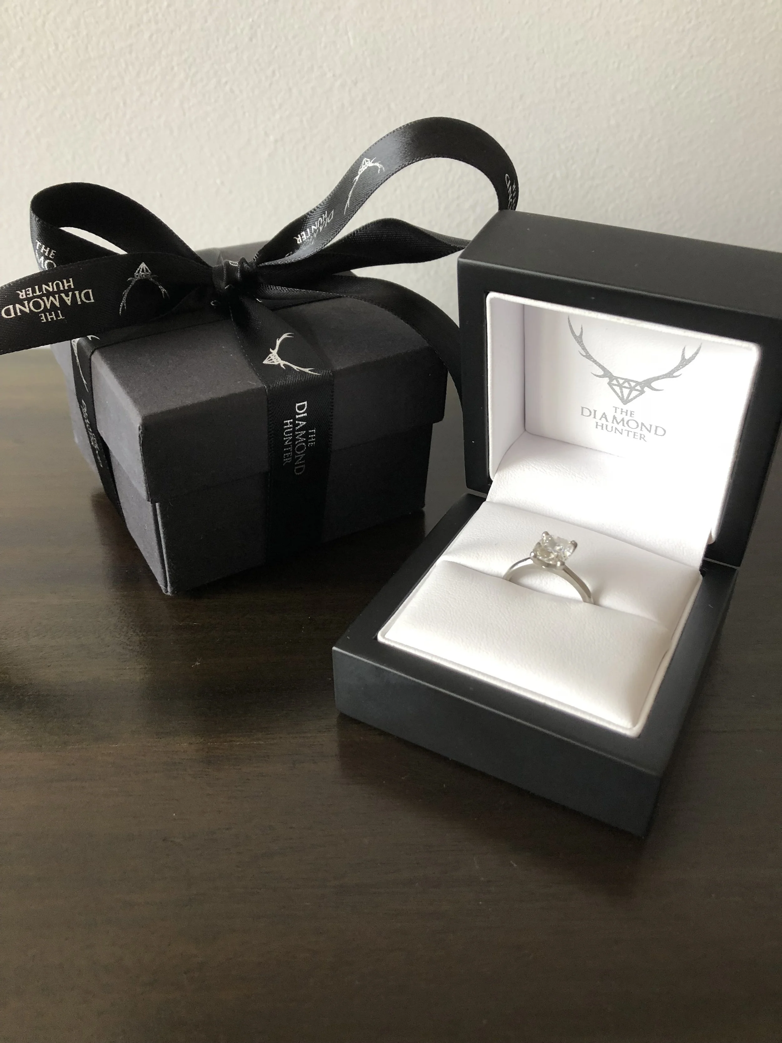 ringbox.jpg