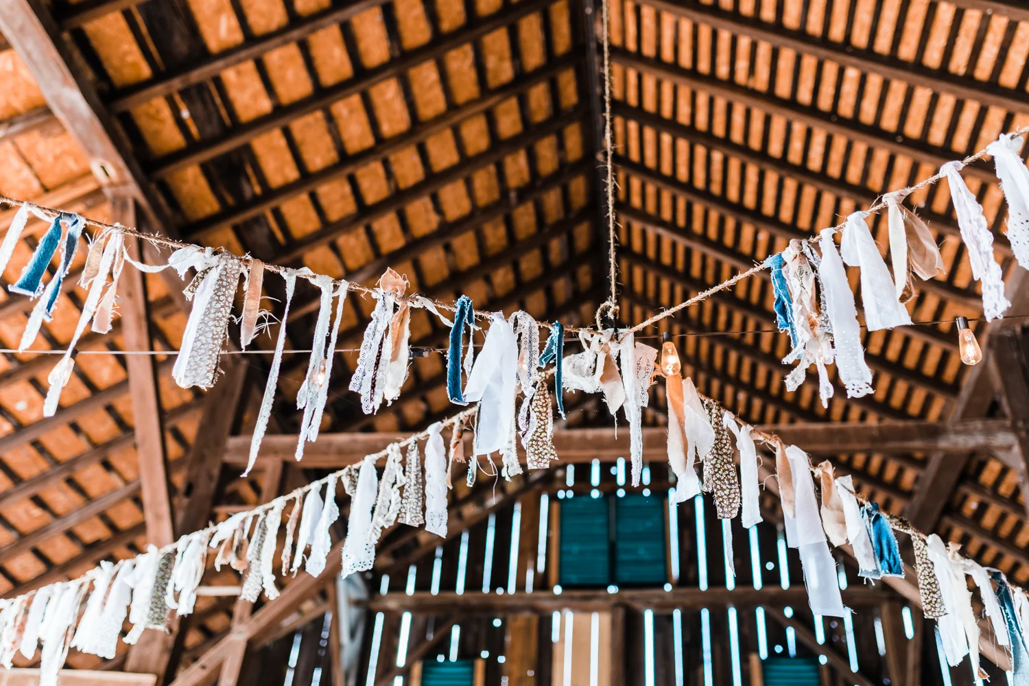 rustic wedding ceremony details - best maryland wedding photographer