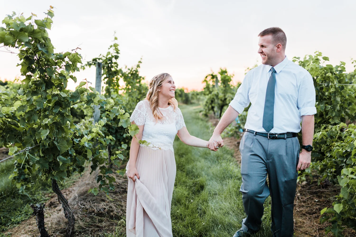 classy engagement photo outfits - md wedding photographer and cinematographer