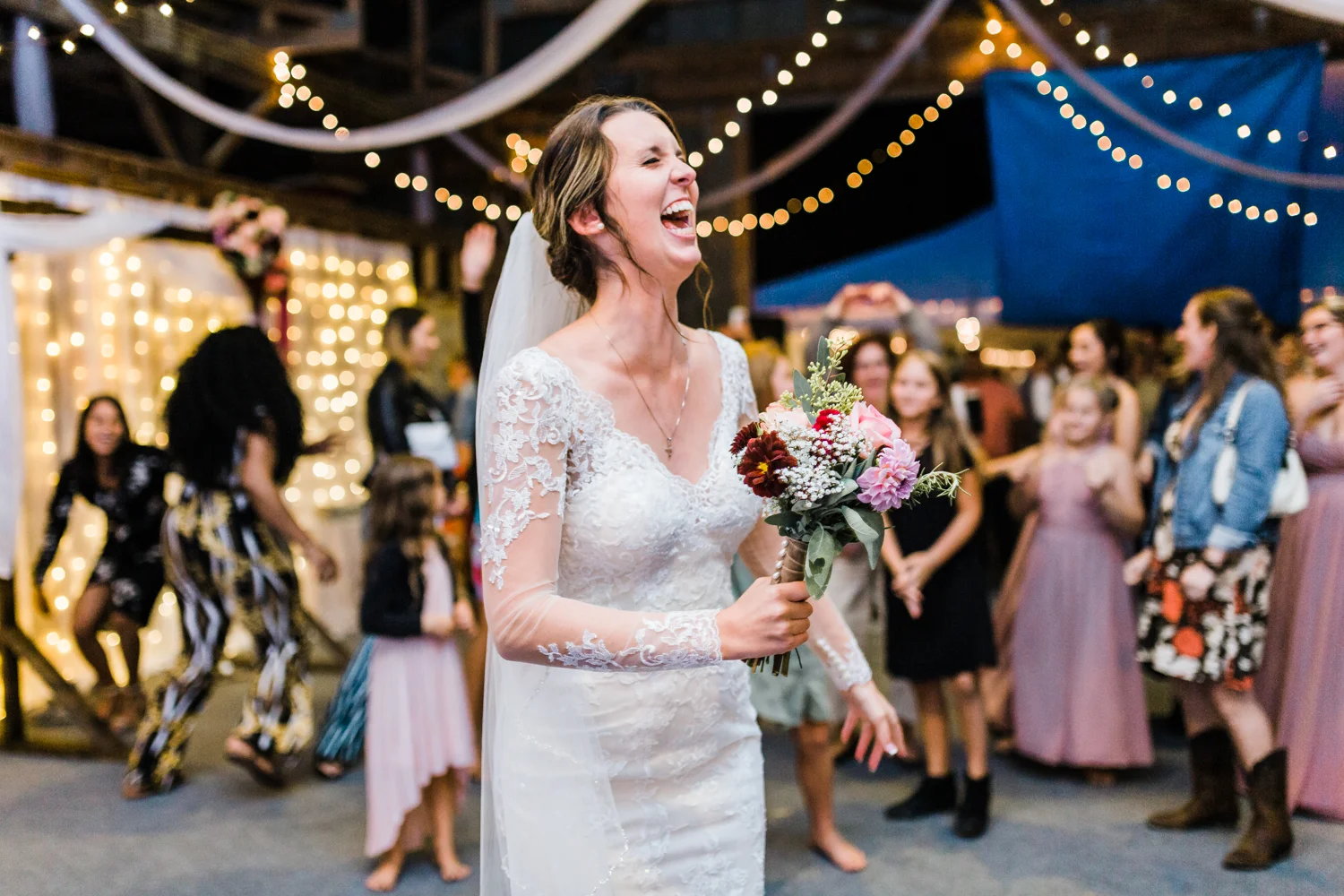 bride-bouquet-toss.jpg