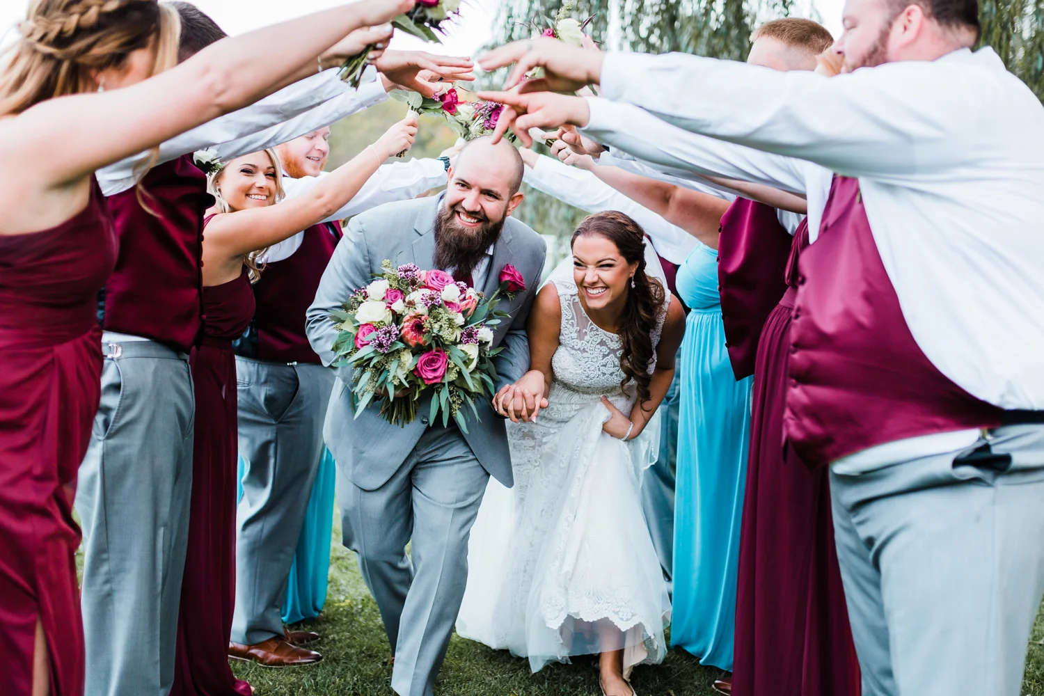 Fun ideas for shots with bridal party - awesome wedding photographers in Maryland