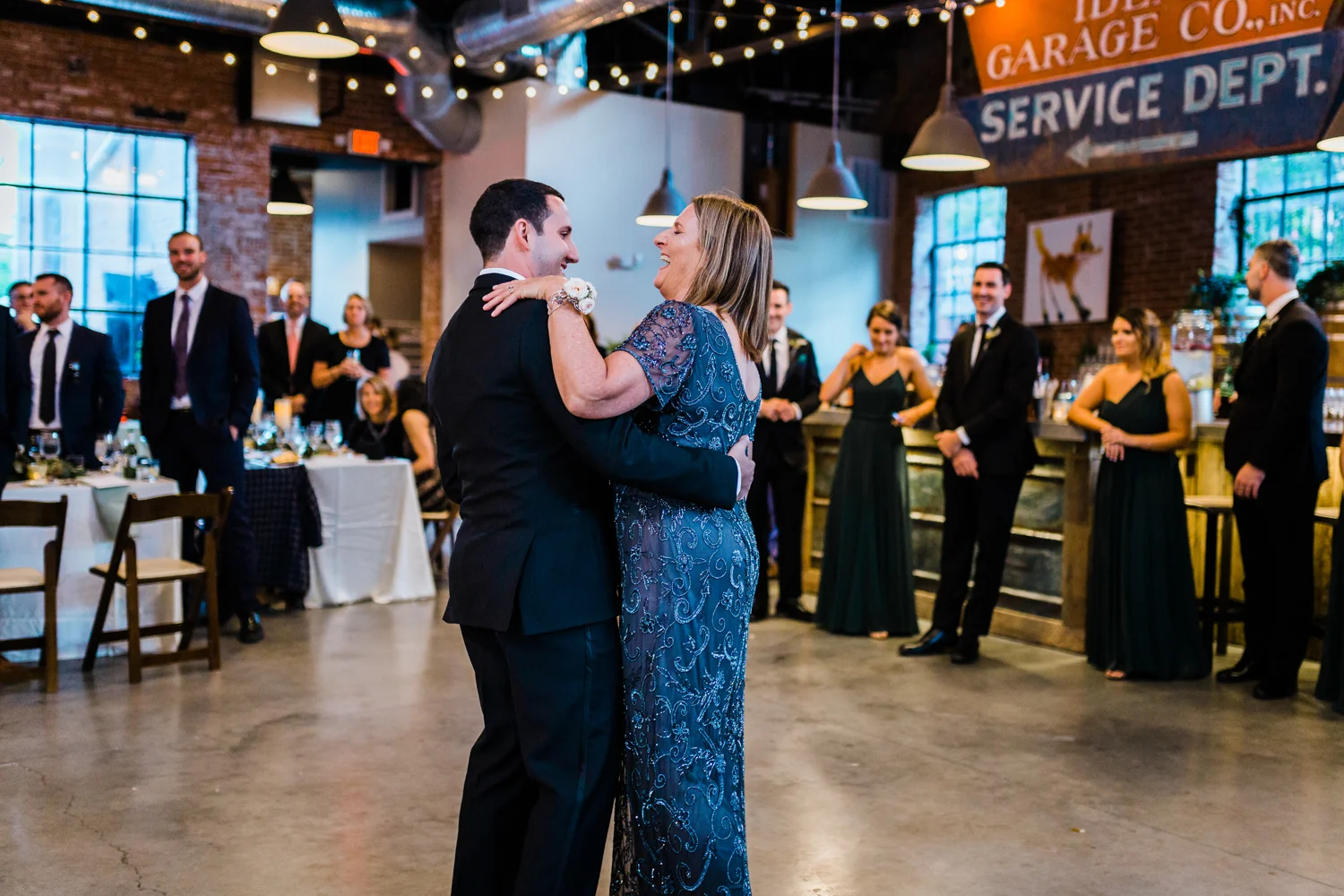 Groom dancing with his mother at wedding - top rated photographer in Maryland