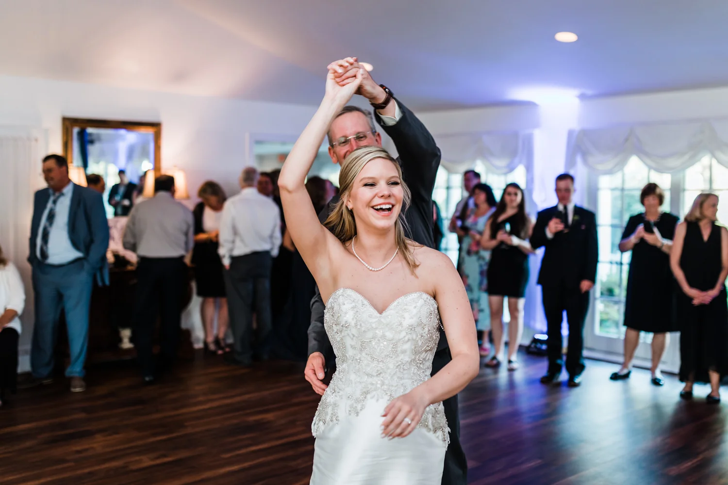 father daughter dance - best wedding photography in Maryland