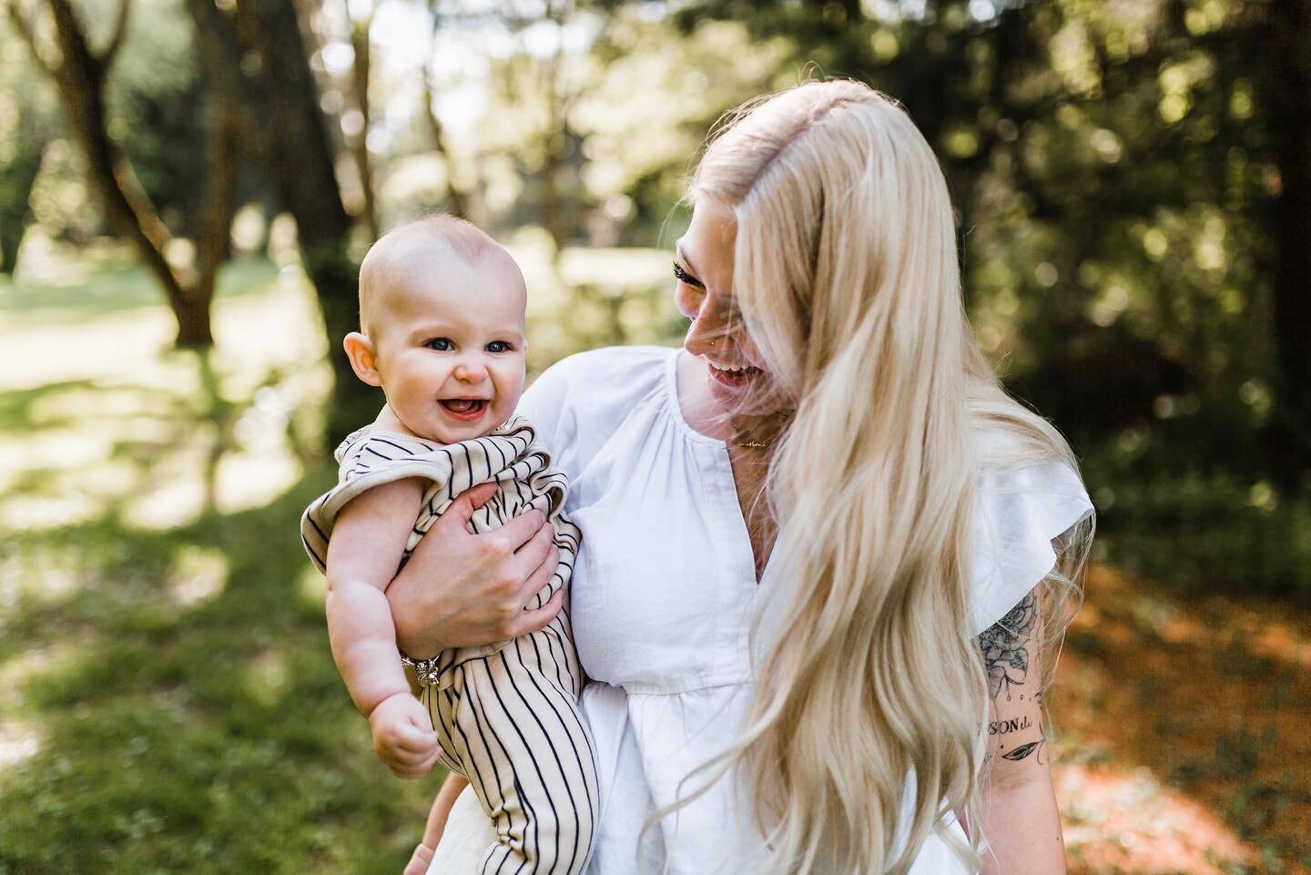 This gorgeous mama and her little man are just 😍🥰.
.
.
.
.
.
.
#family #familyphotos #mommy&amp;me #familyphotography #familysession #frederickcounty #carrollcountymd #carrollcountyphotographer #shootandshare #risingtidesociety #love  #frederickpho