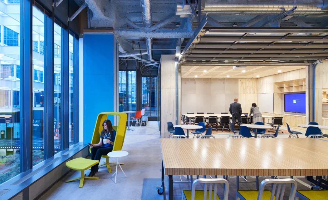 Watch: Flexible Design Creates Collaborative Office Culture in Minneapolis
