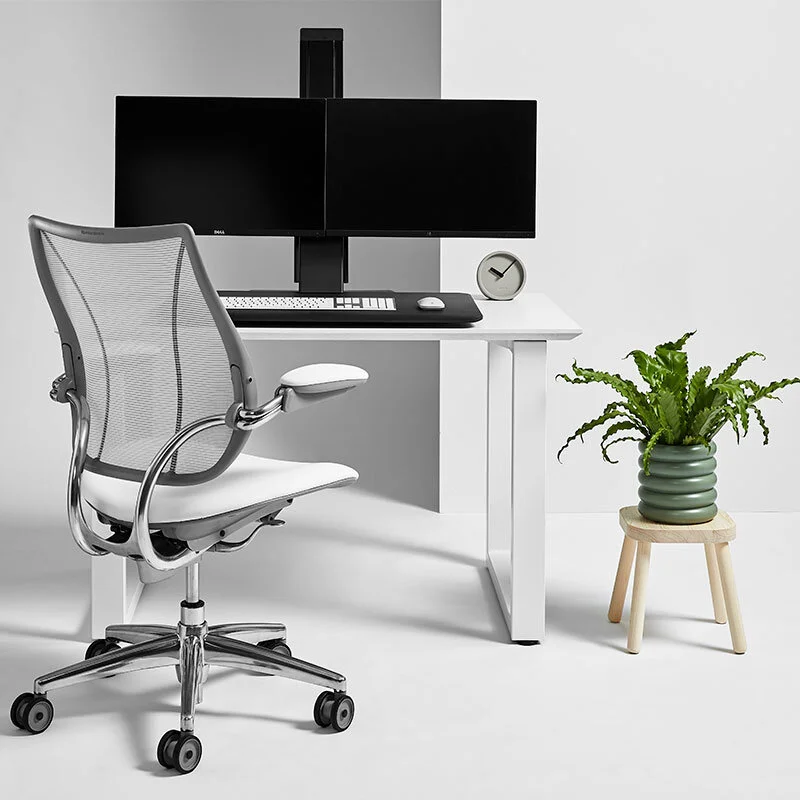 JW_19-05-01-Humanscale-Quick-Stand-Eco_162_RT.jpg