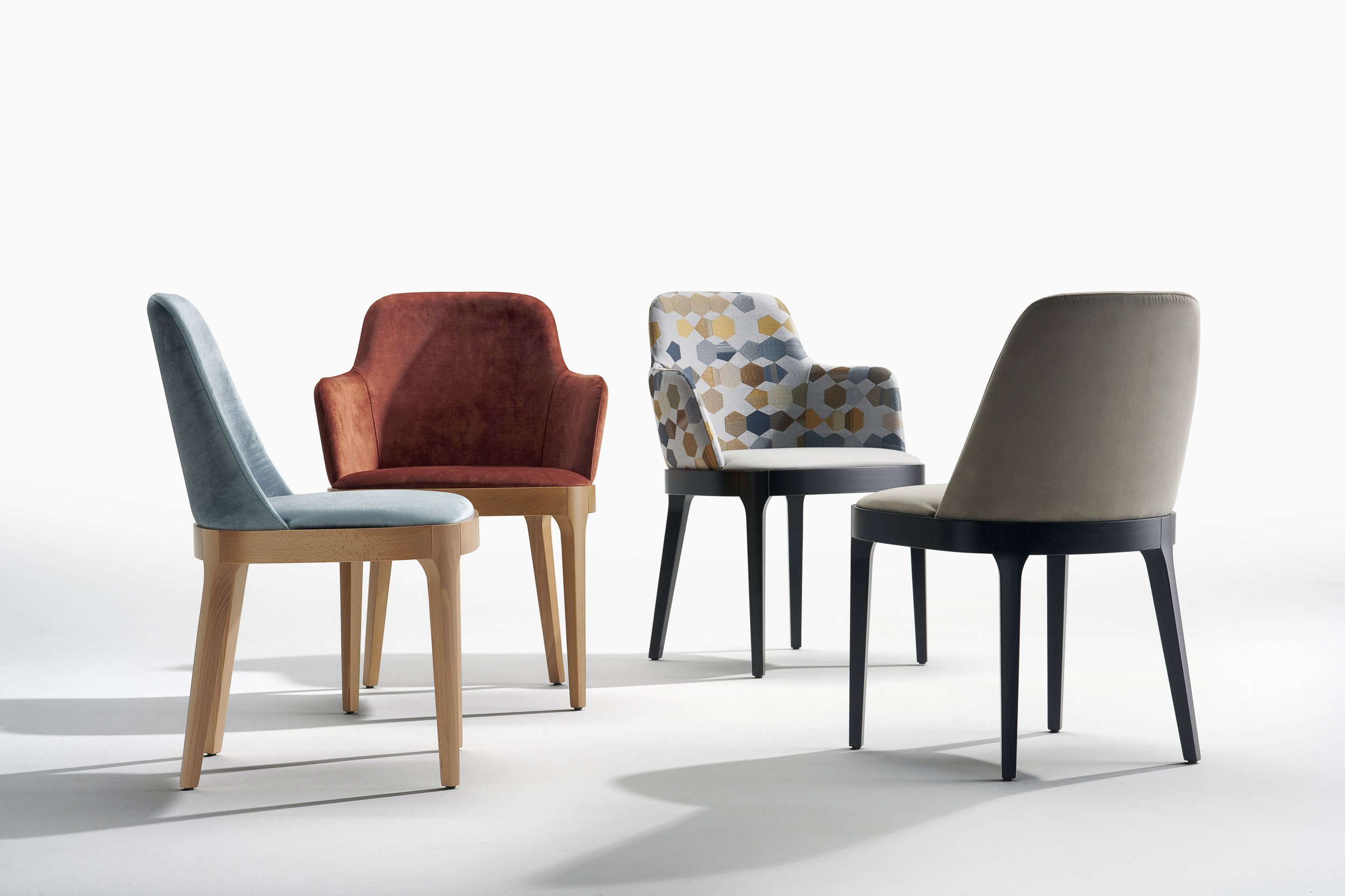 Aceray Introduces Prosa — a New Collection of Chairs