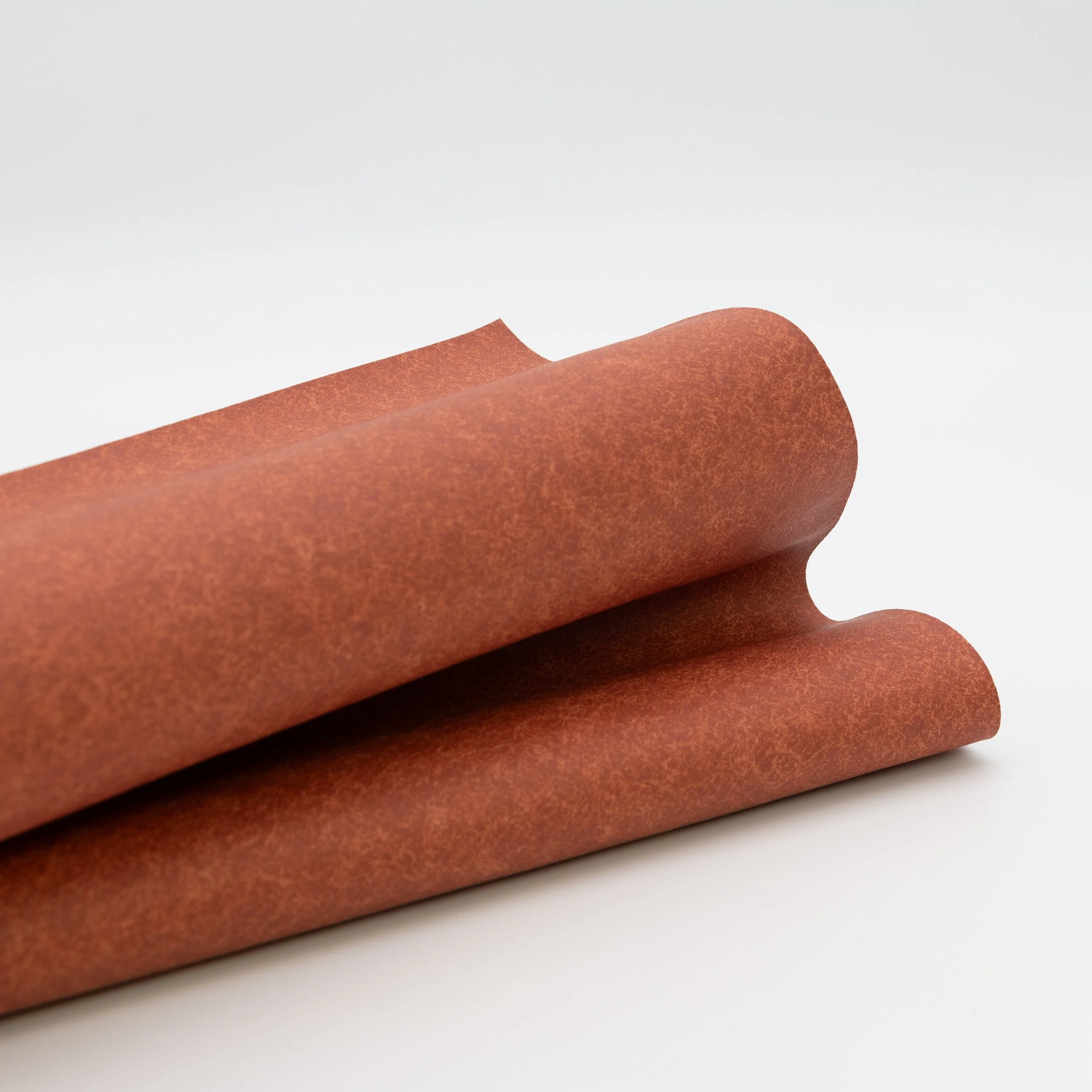 Ultrafabrics Debuts Brisa Ellora, a Breathable and Sustainable Upholstery Collection
