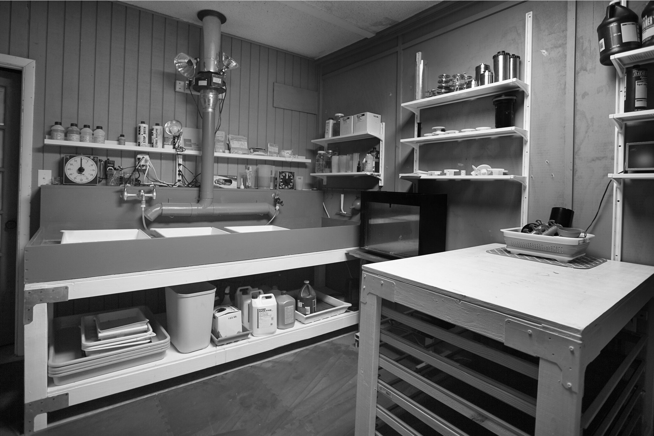 darkroom sink 2-3 black and white.jpg