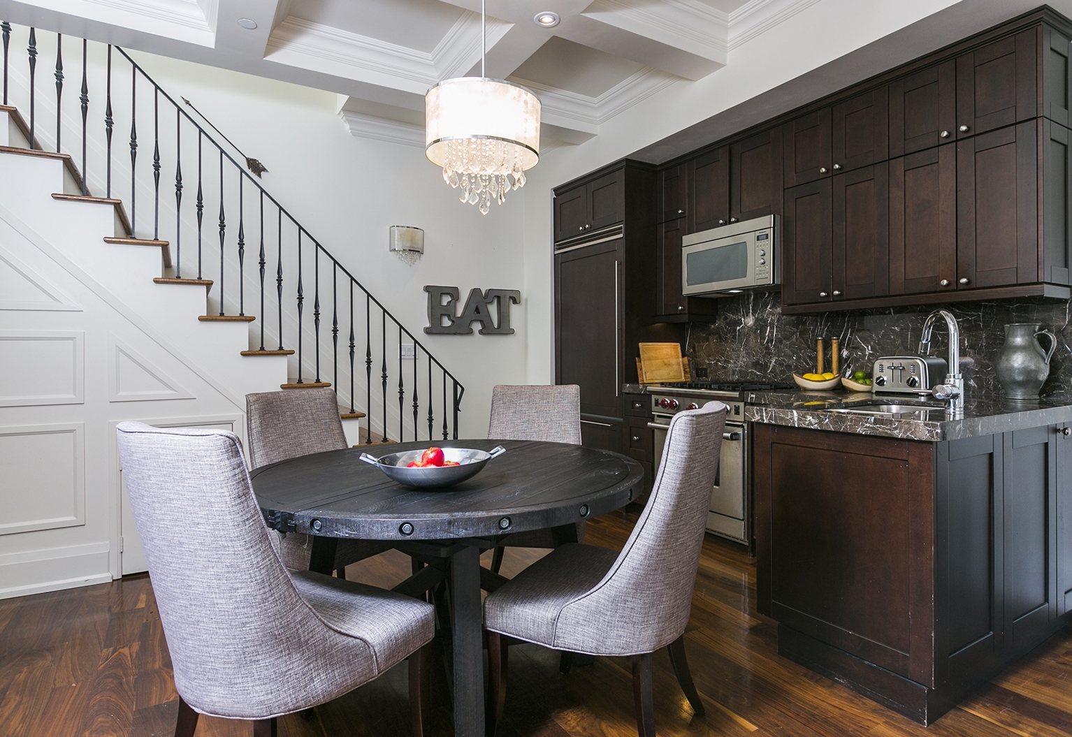 MBI_EdLivingRoomKitchen_lowres-33.jpg