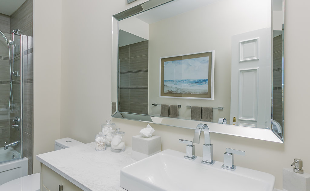 MBI_Dunvegan_Bathroom-8 WEB.jpg