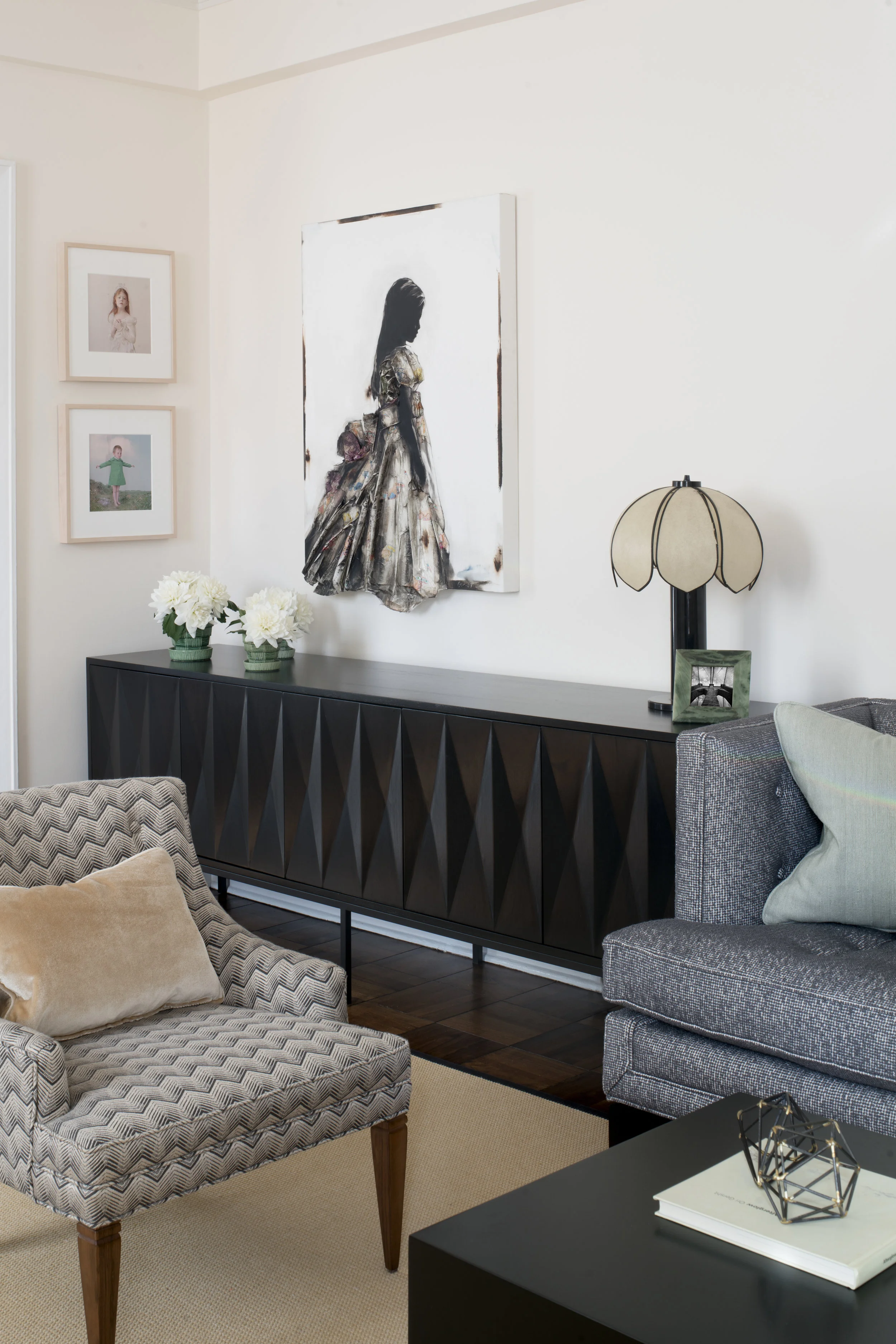 5_Living_Room_3_RE.jpg